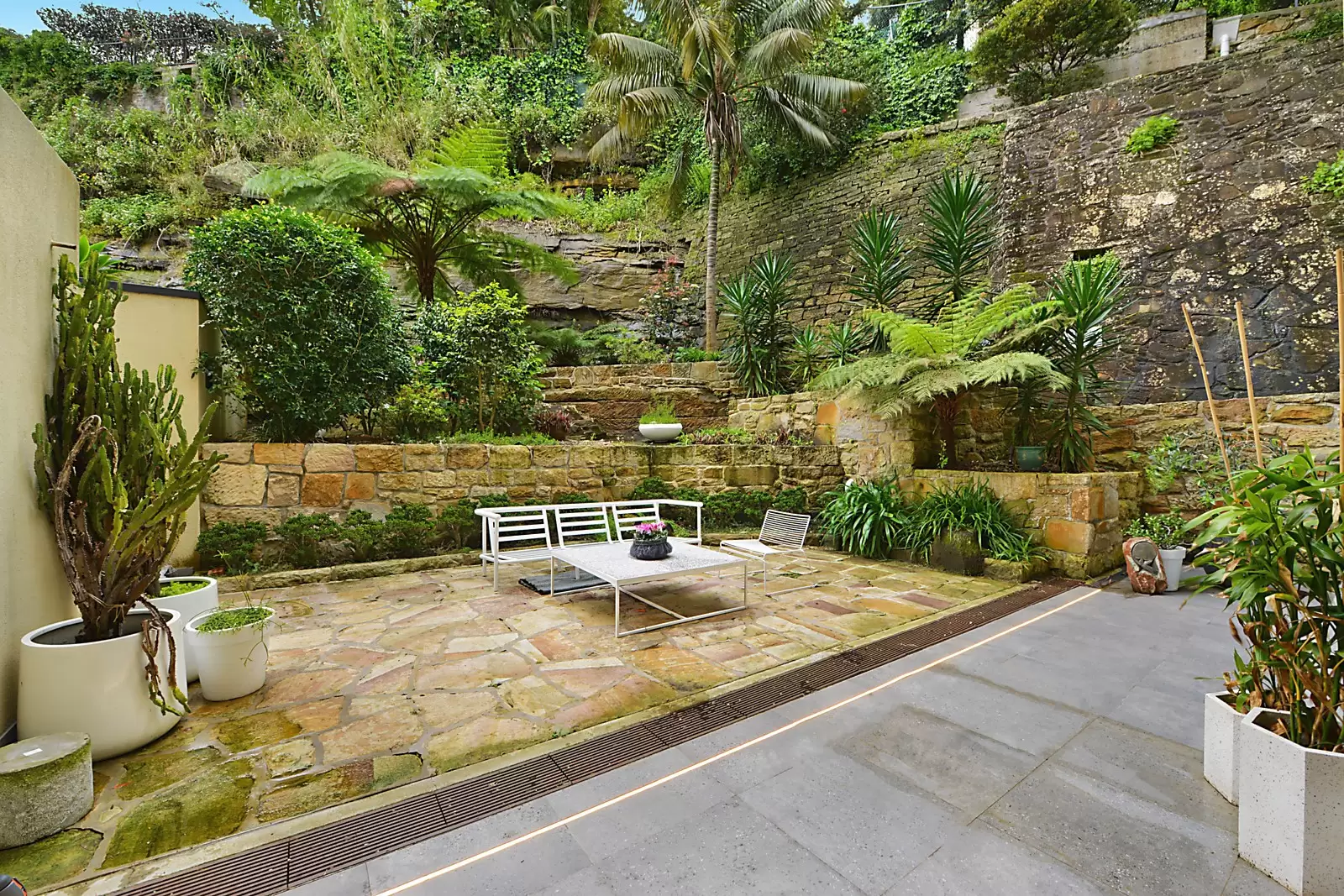 2/7 Marathon Mews, Darling Point Sold by Sydney Sotheby's International Realty - image 7