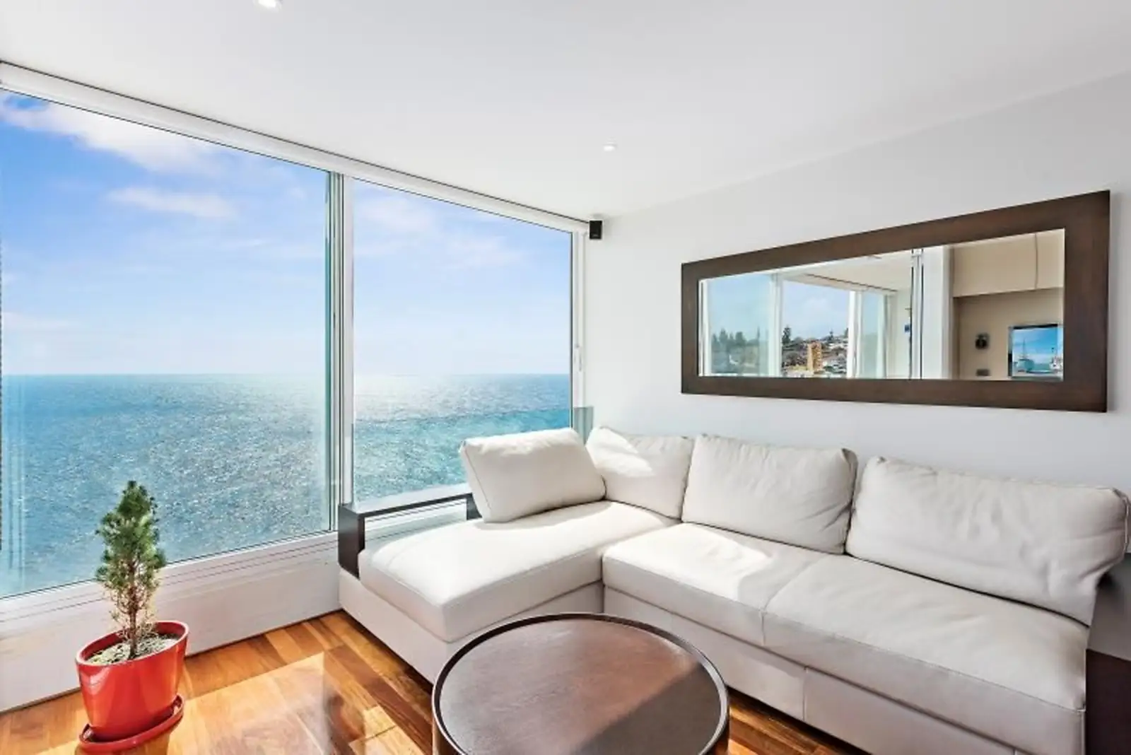 50/33 Kimberley Street, Vaucluse Leased by Sydney Sotheby's International Realty - image 1