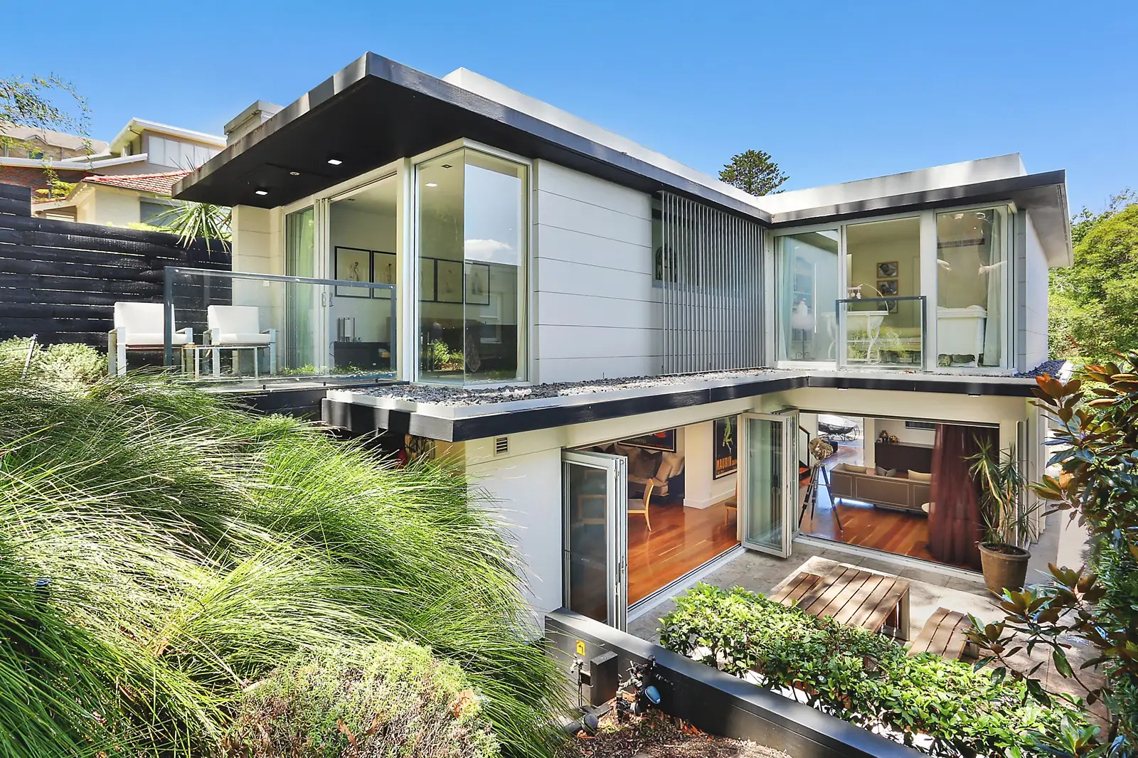 9 Bayview Hill Road, Rose Bay Sold by Sydney Sotheby's International Realty - image 2