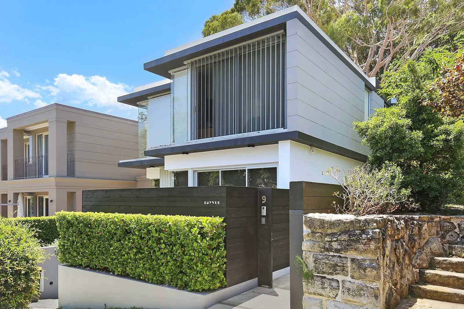 9 Bayview Hill Road, Rose Bay Sold by Sydney Sotheby's International Realty - image 1