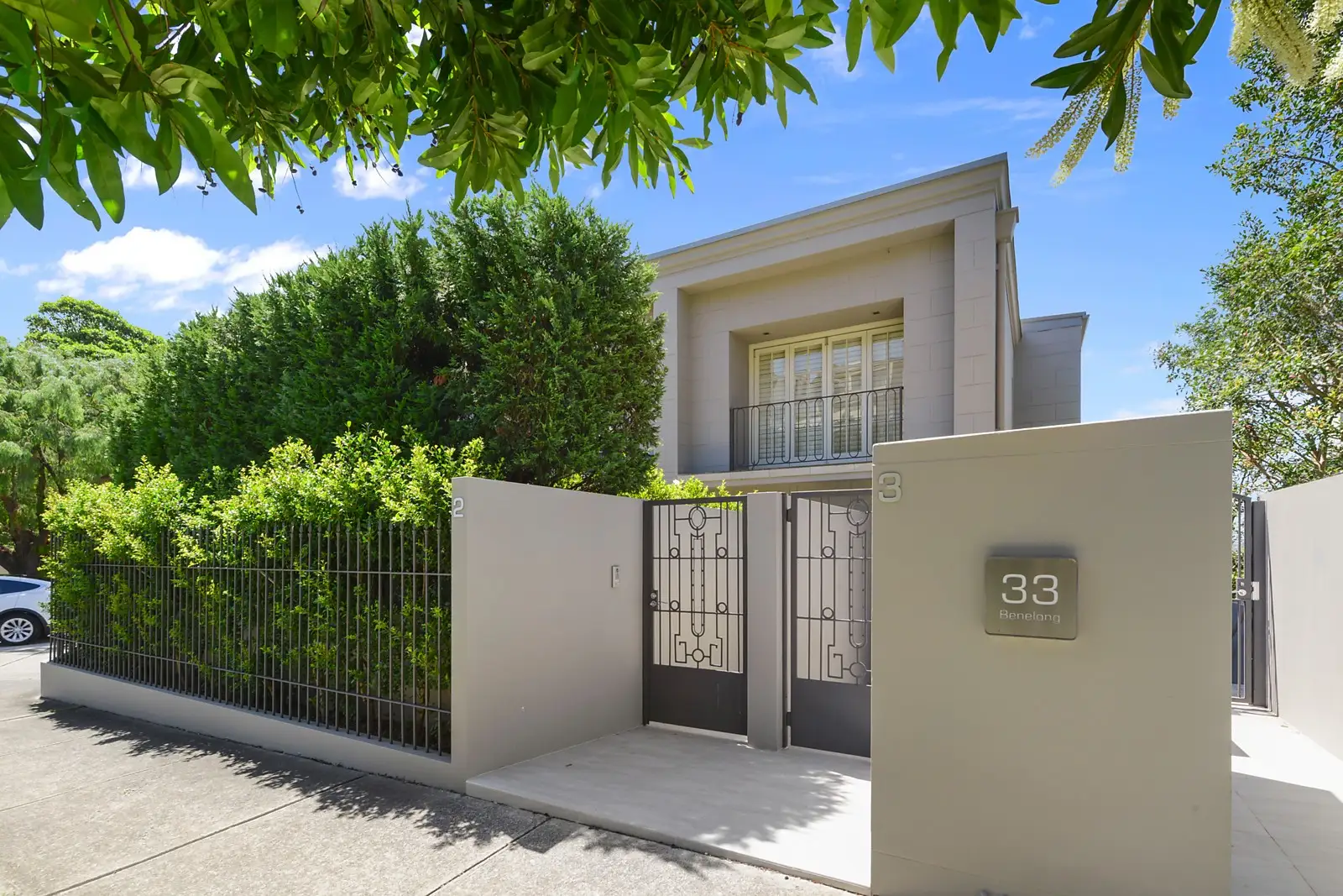 2/33 Benelong Crescent, Bellevue Hill Sold by Sydney Sotheby's International Realty - image 1