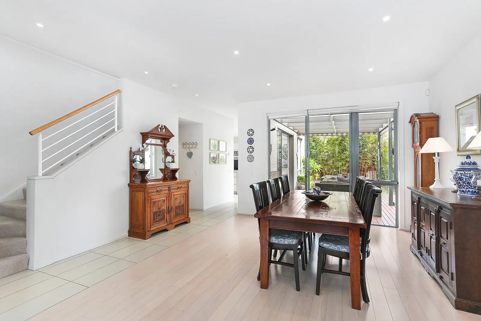 60 Fairsky Street, South Coogee Sold by Sydney Sotheby's International Realty - image 2