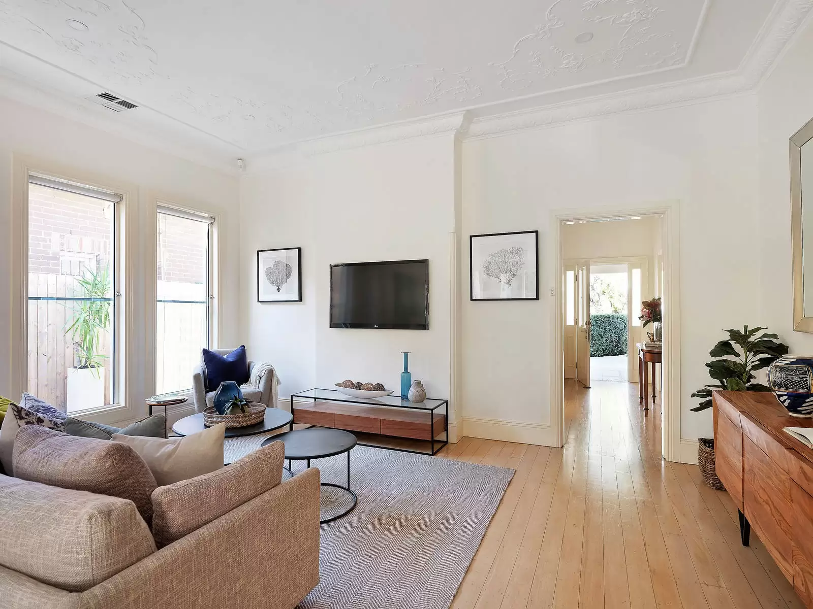 38 Mooramie Avenue, Kensington Sold by Sydney Sotheby's International Realty - image 1