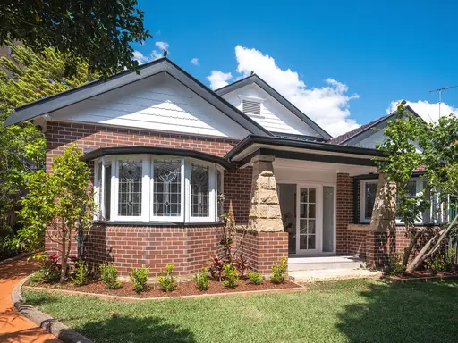 63 Moore Park Road, Centennial Park Sold by Sydney Sotheby's International Realty