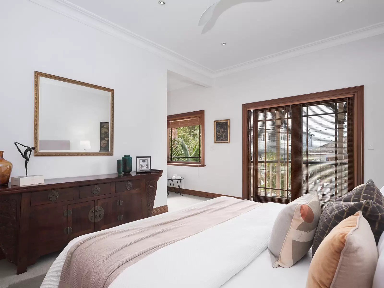 6 Hamilton Street, Coogee Sold by Sydney Sotheby's International Realty - image 6
