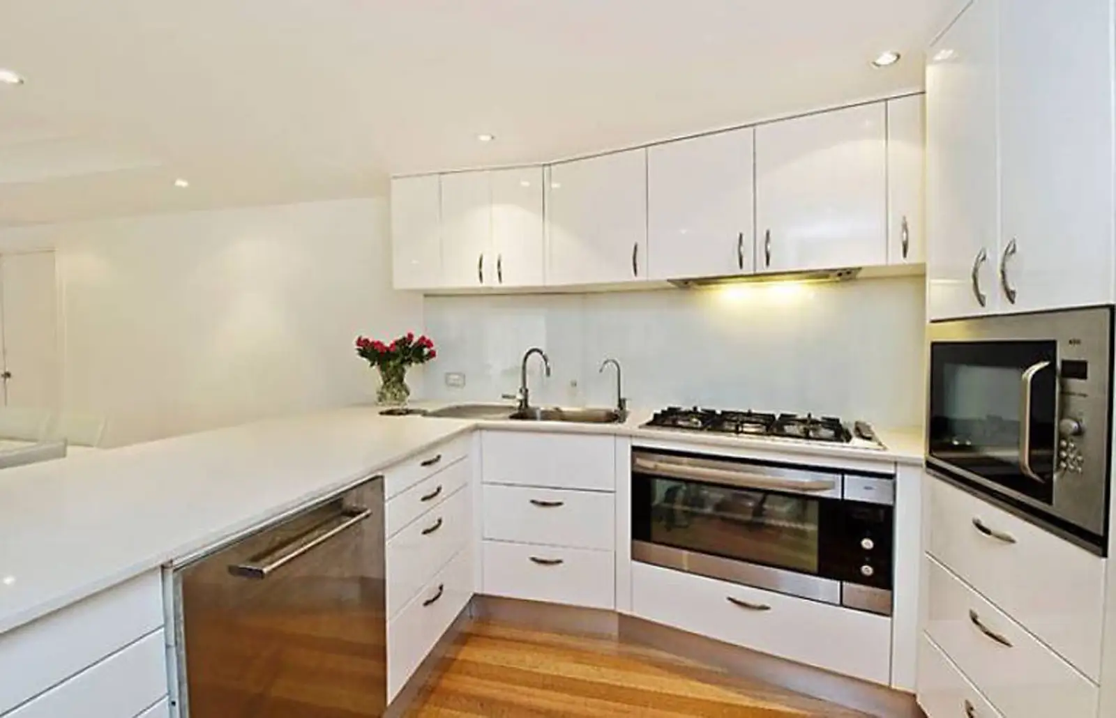 2/6 Carlotta Road, Double Bay Sold by Sydney Sotheby's International Realty - image 3