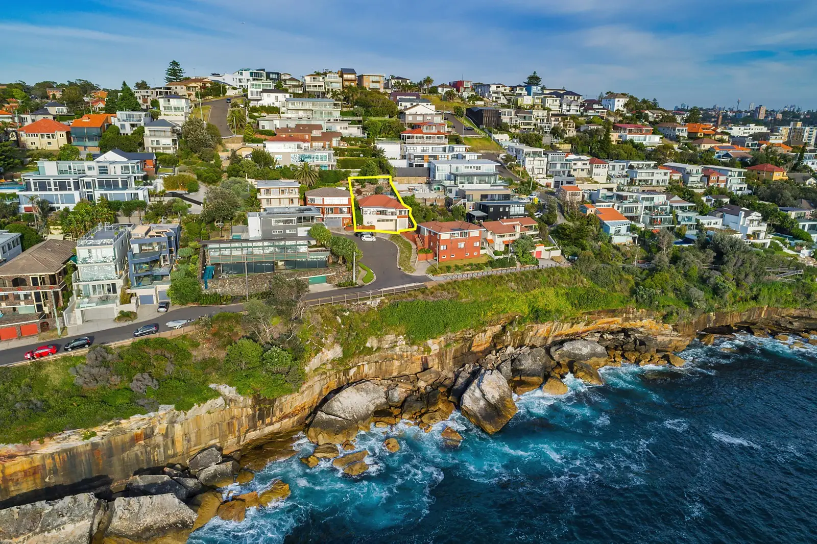5 Ahearn Avenue, South Coogee Sold by Sydney Sotheby's International Realty - image 1