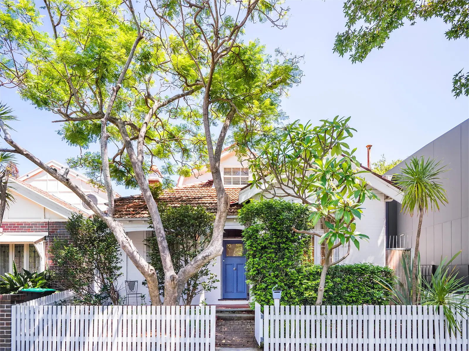 12 Pearce Street, Double Bay Sold by Sydney Sotheby's International Realty - image 1