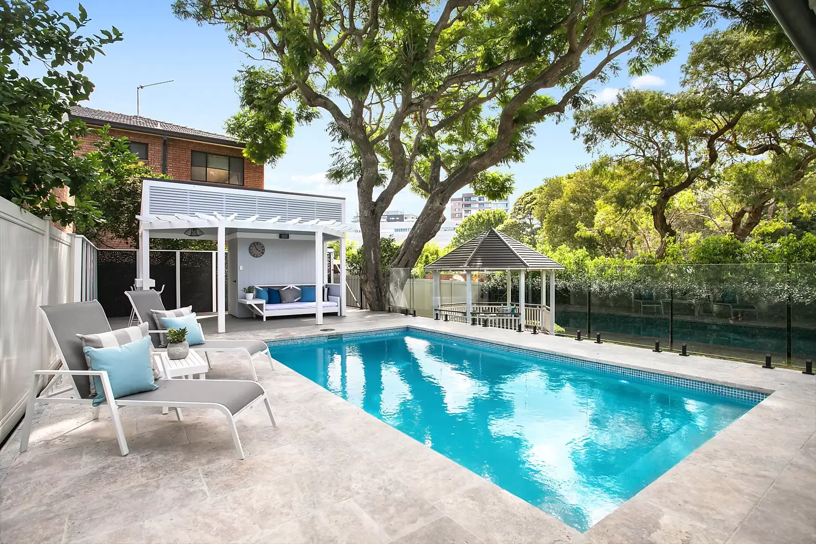 13 Milroy Avenue, Kensington Sold by Sydney Sotheby's International Realty - image 3