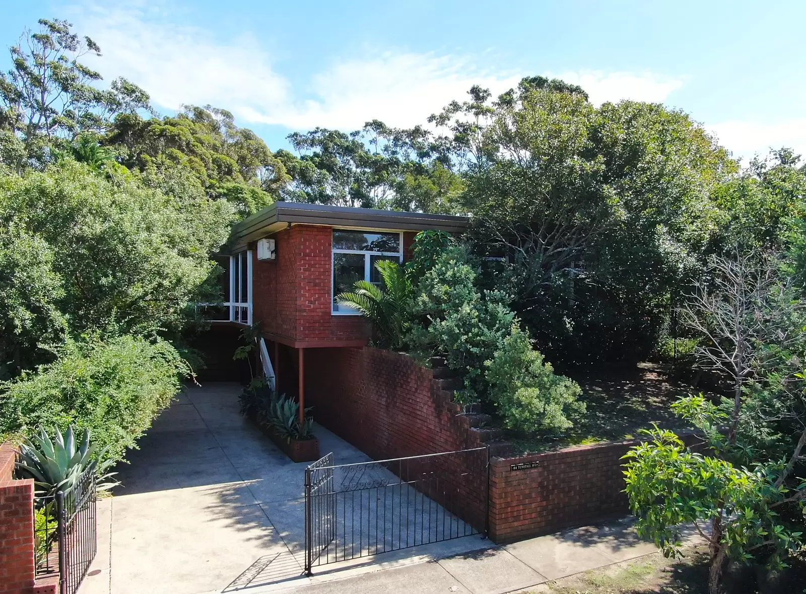 84 Tunstall Avenue, Kingsford Sold by Sydney Sotheby's International Realty - image 13