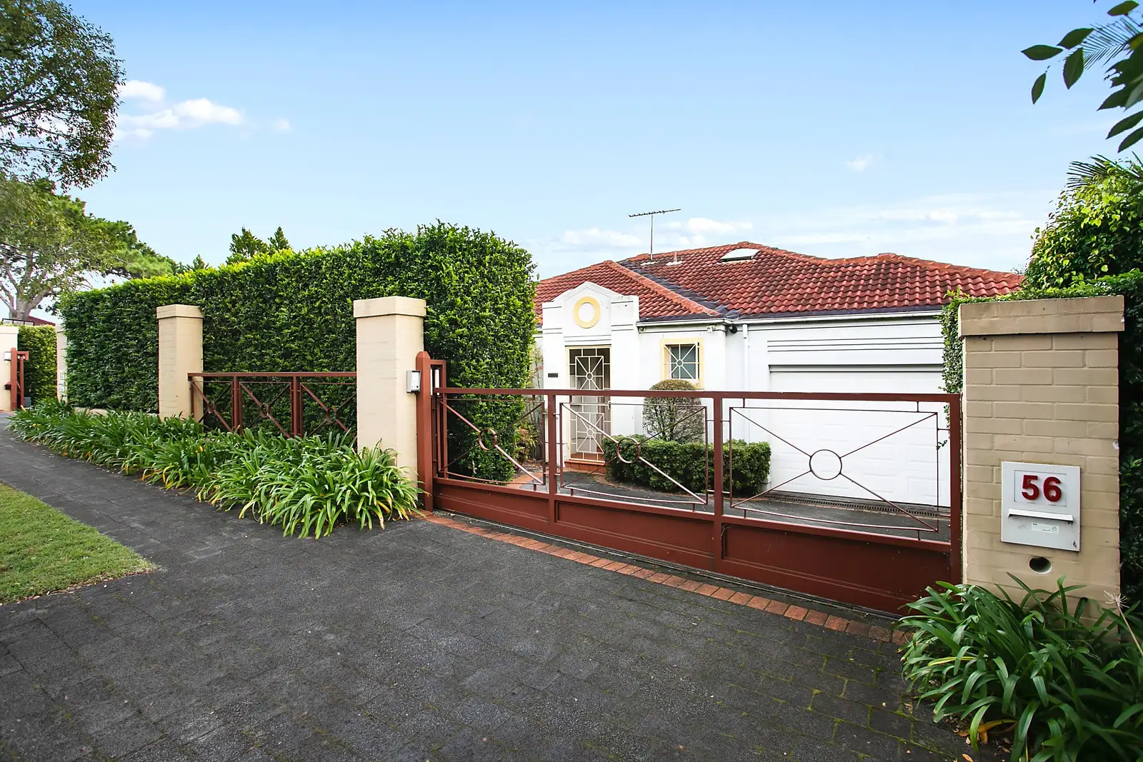 56 Balfour Road, Kensington Sold by Sydney Sotheby's International Realty - image 1