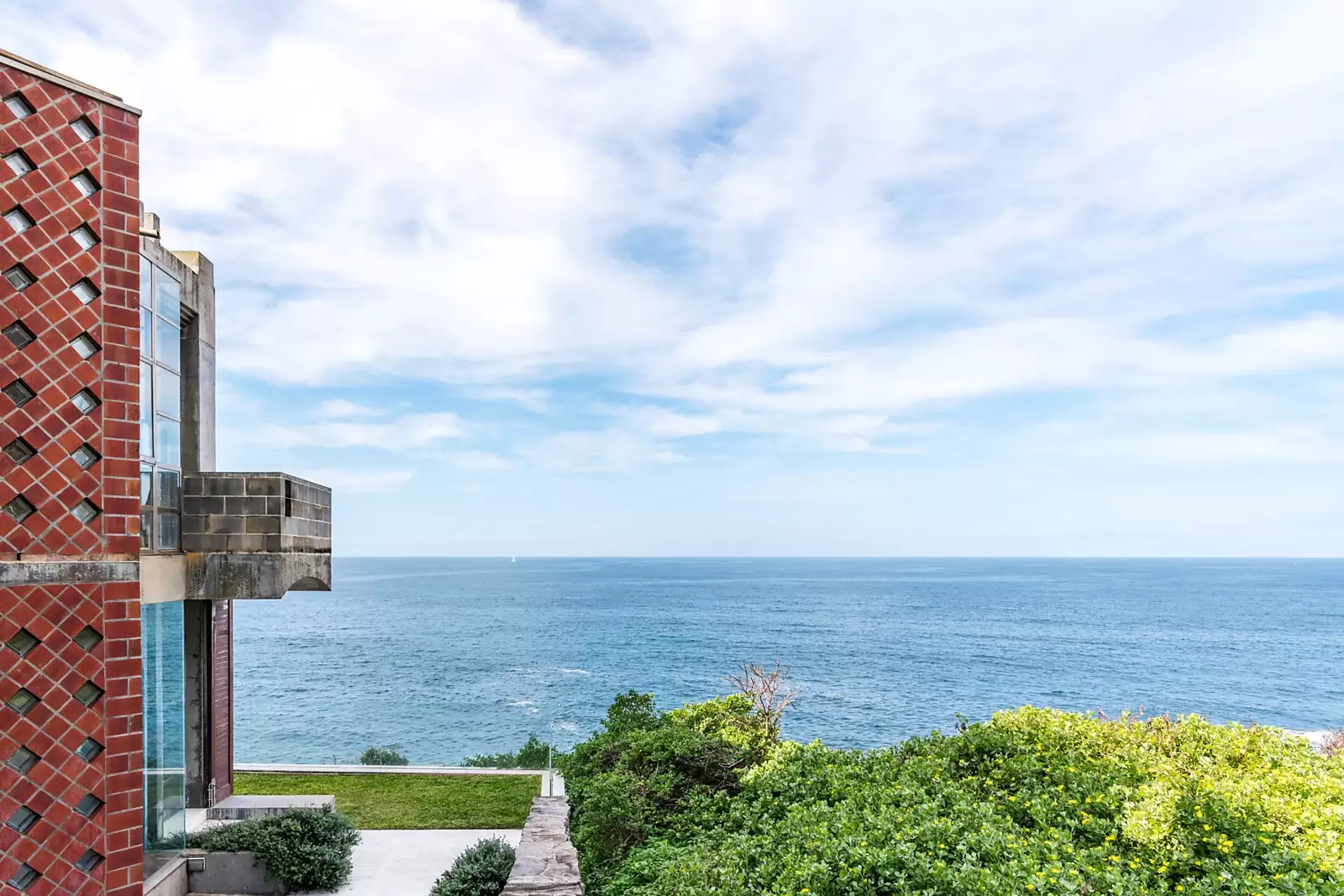 Photo #9: 14 Bunya Parade, South Coogee - Sold by Sydney Sotheby's International Realty
