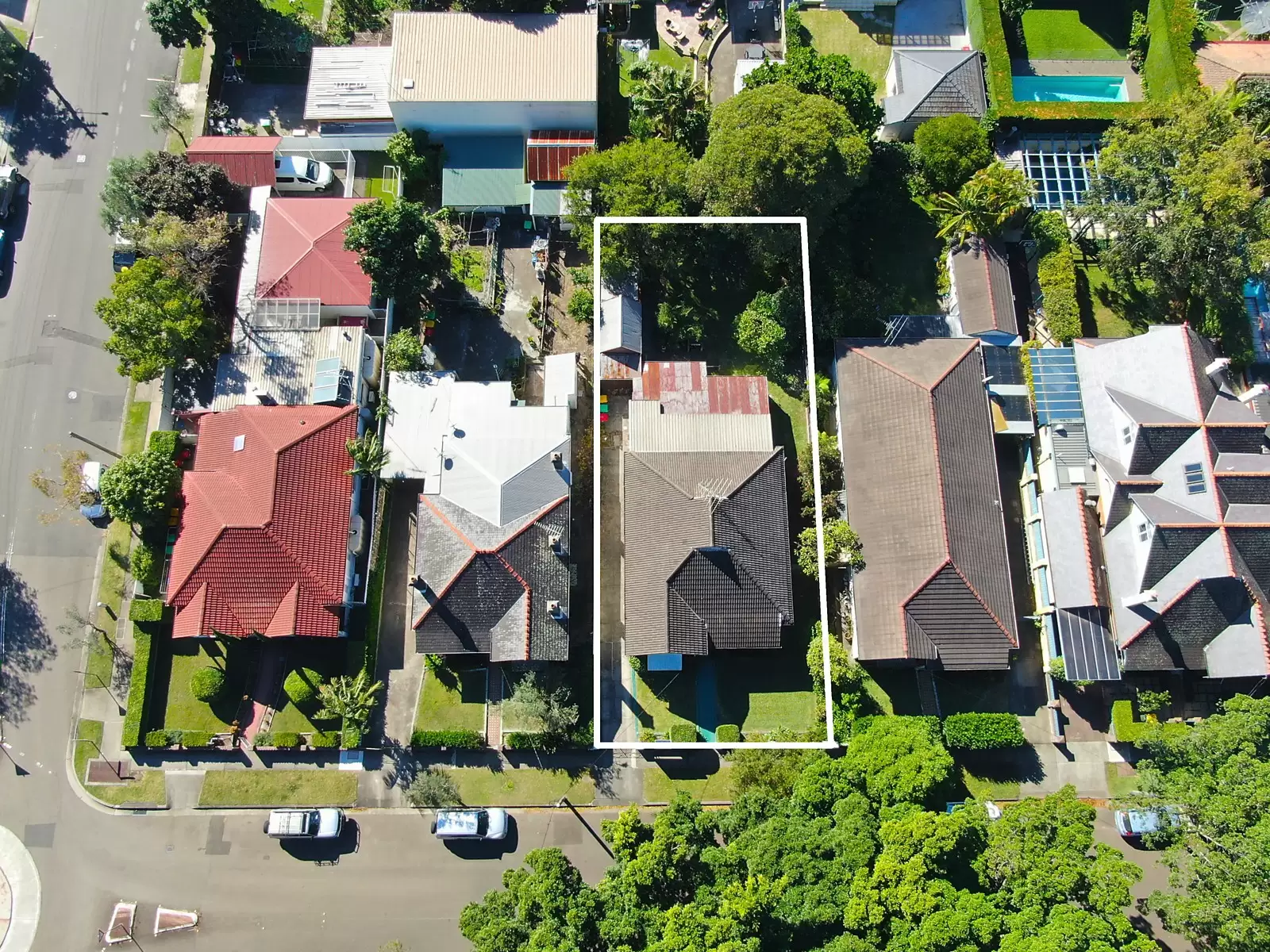 34 Milroy Avenue, Kensington Sold by Sydney Sotheby's International Realty - image 5