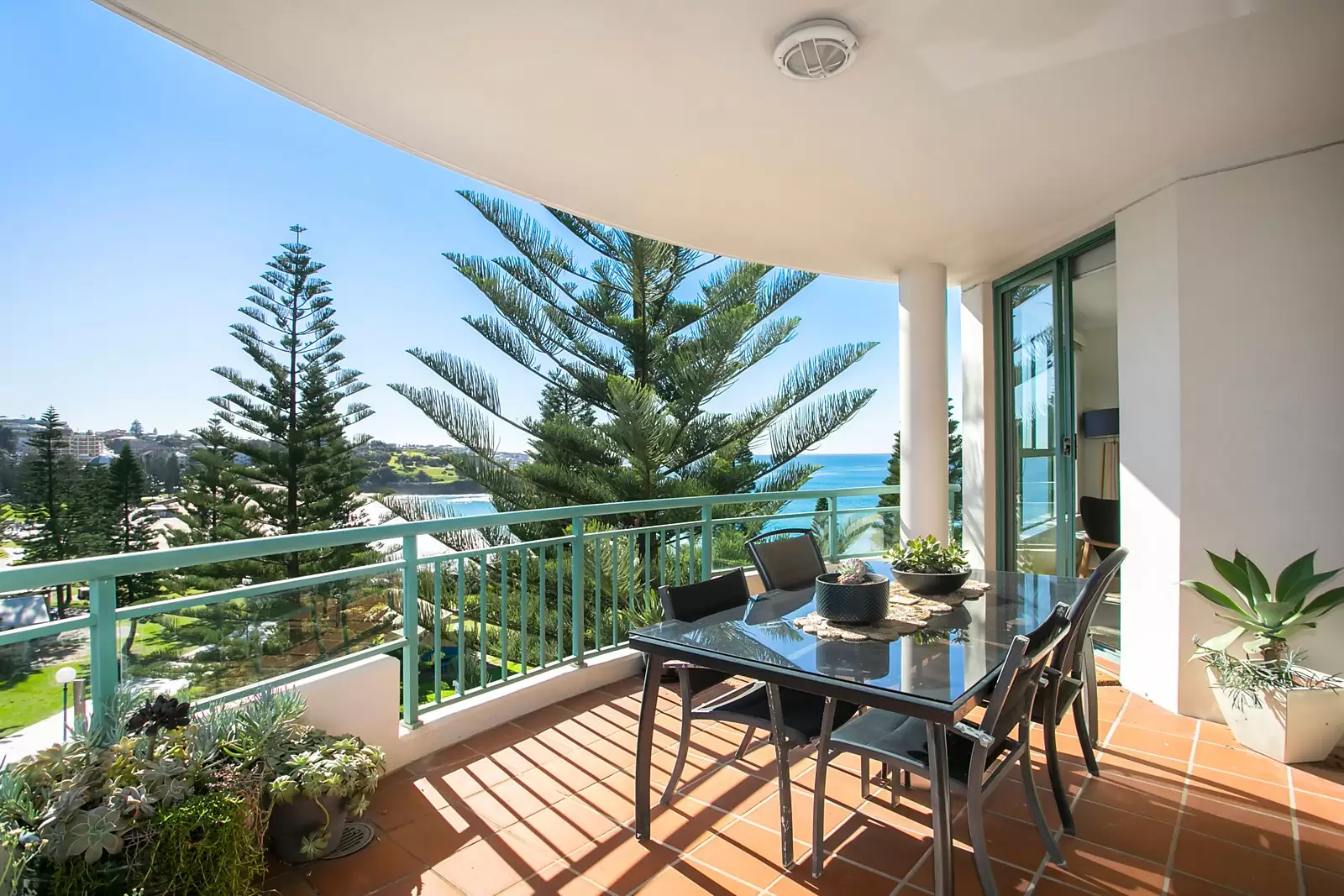 806/56 Carr Street, Coogee Sold by Sydney Sotheby's International Realty - image 4