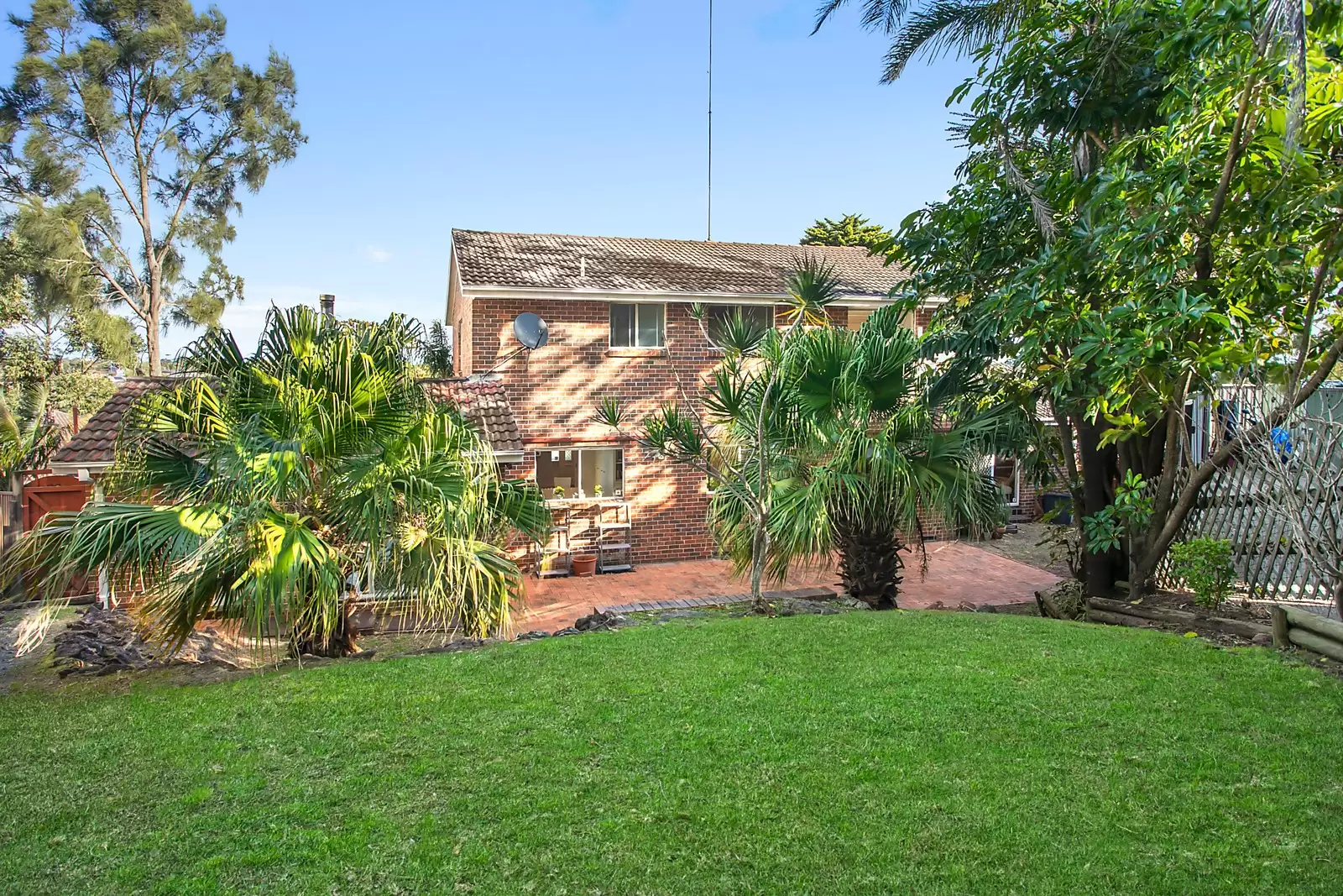 35 Mons Avenue, Maroubra Sold by Sydney Sotheby's International Realty - image 4