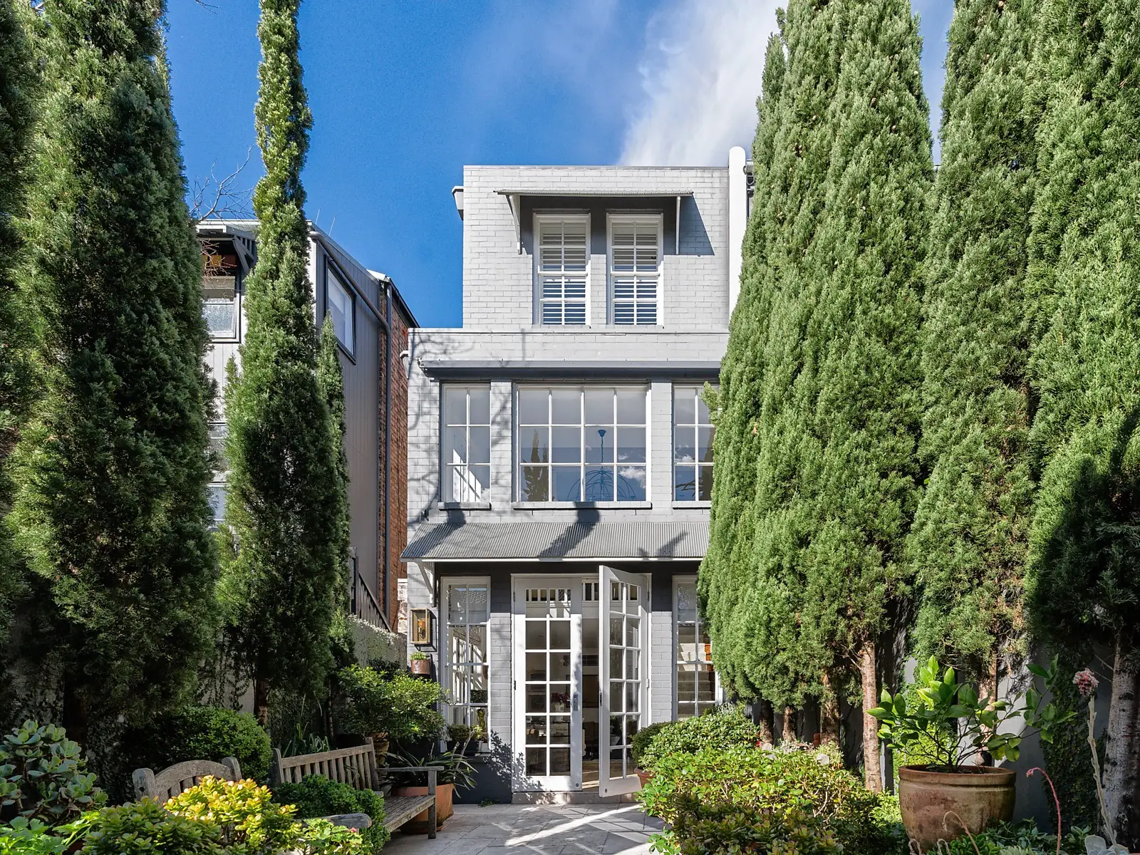 26 Cook Road, Centennial Park Sold by Sydney Sotheby's International Realty - image 1