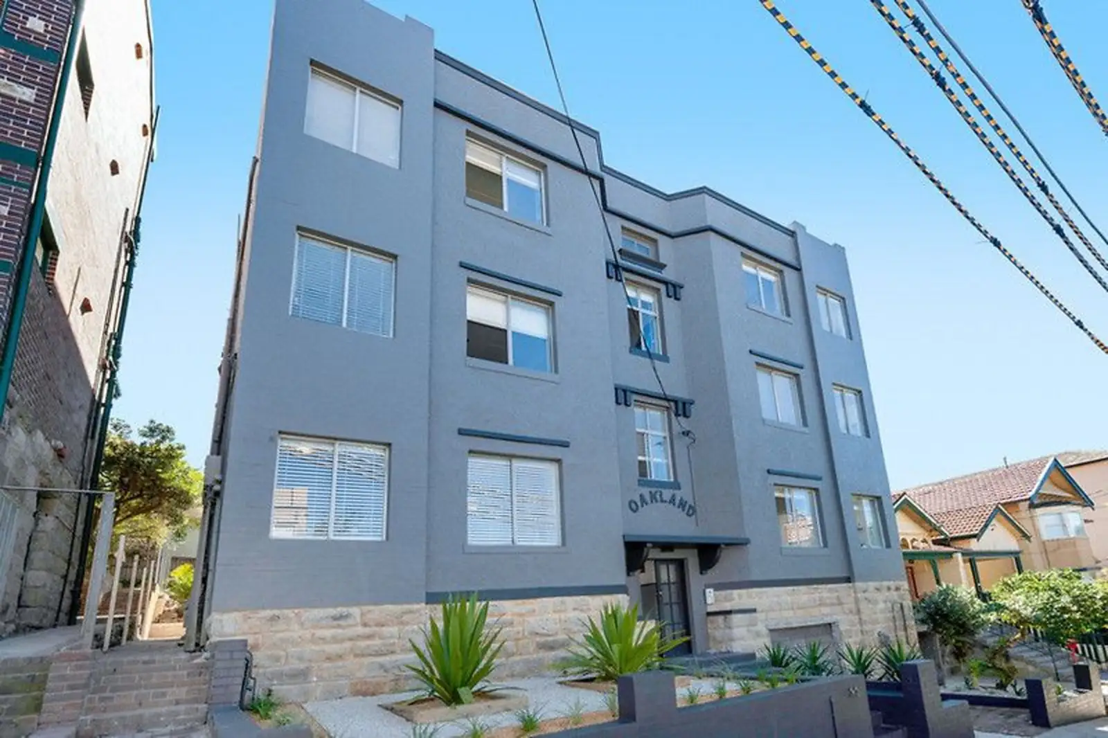 32 Arcadia Street, Coogee Sold by Sydney Sotheby's International Realty - image 1