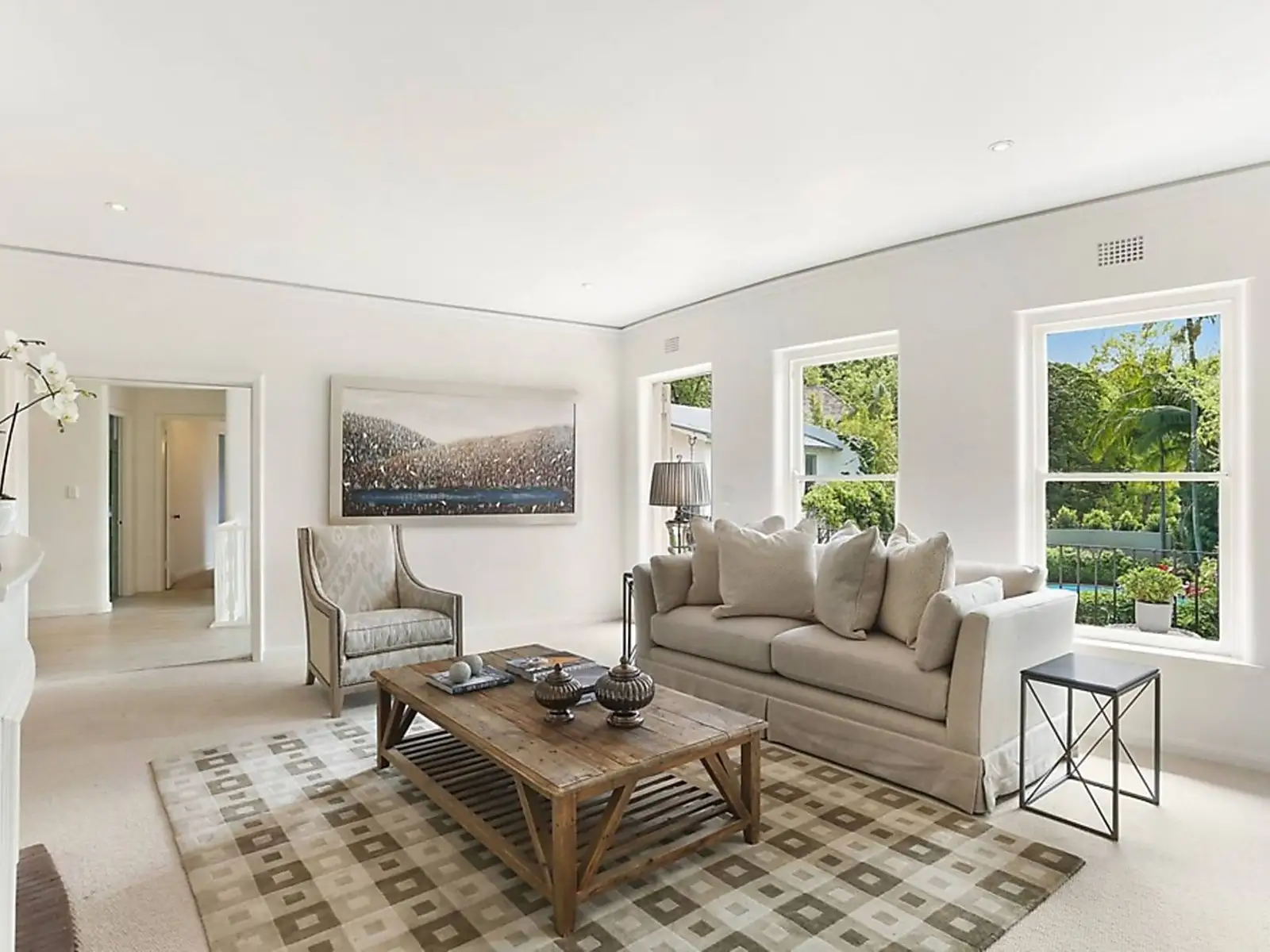 15 Rosemont Avenue, Woollahra Sold by Sydney Sotheby's International Realty - image 2