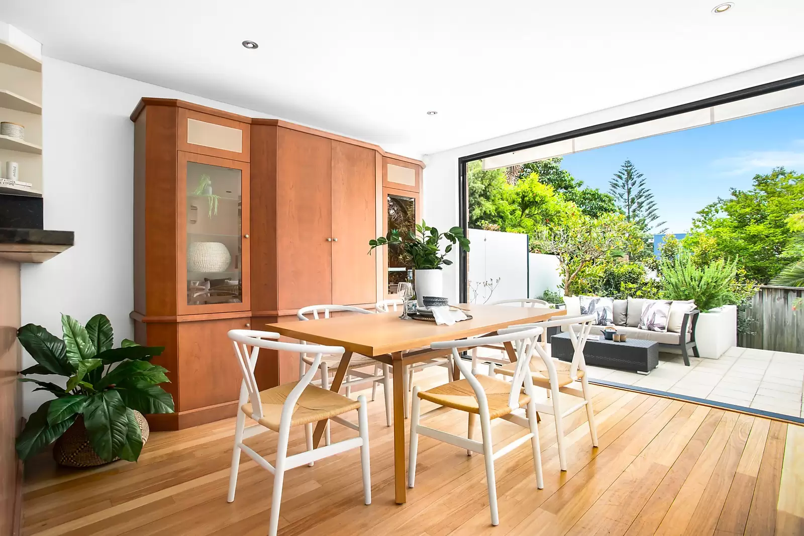 4/55-57 Carr Street, Coogee Sold by Sydney Sotheby's International Realty - image 5