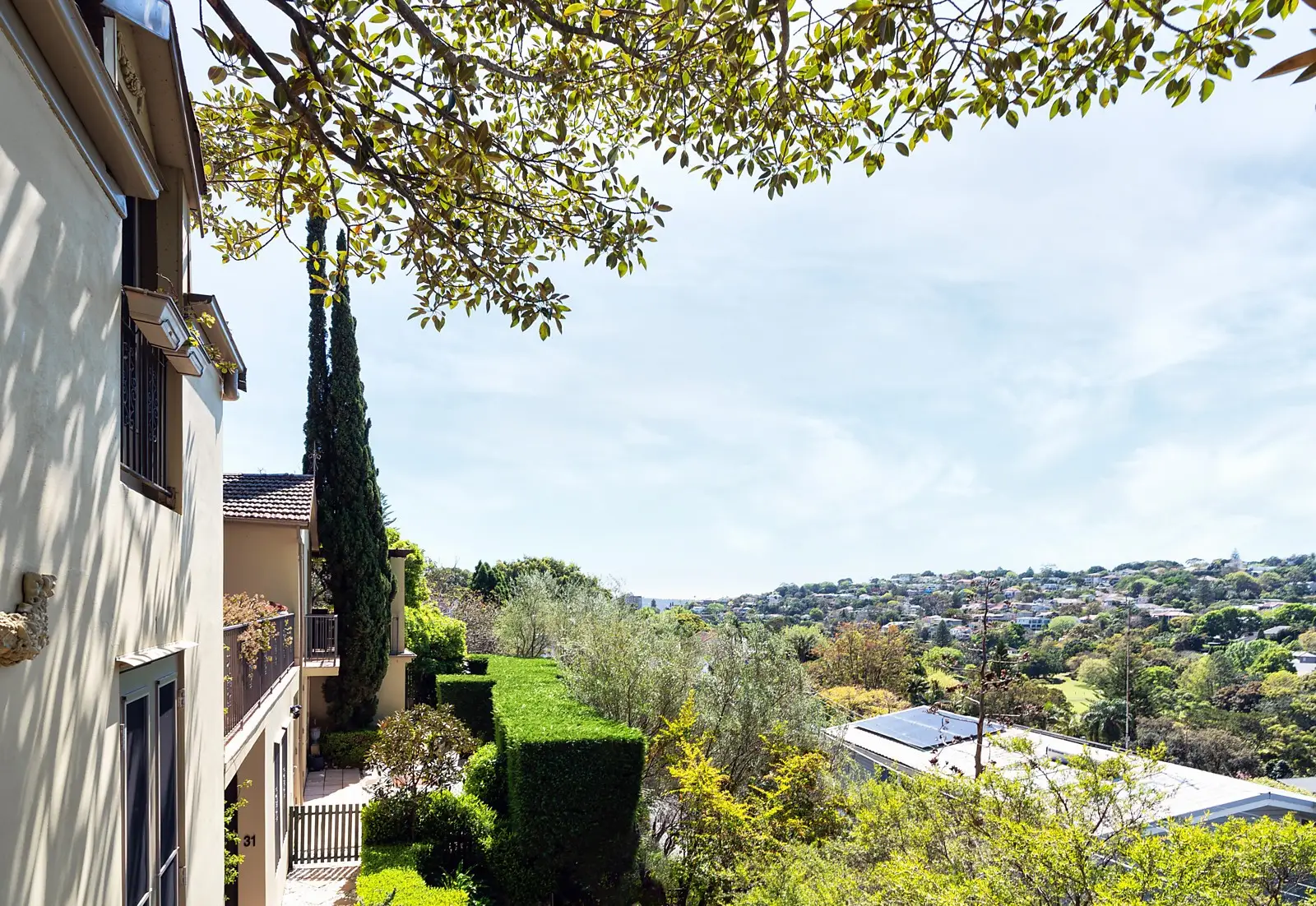 31 Chester Street, Woollahra Sold by Sydney Sotheby's International Realty - image 2