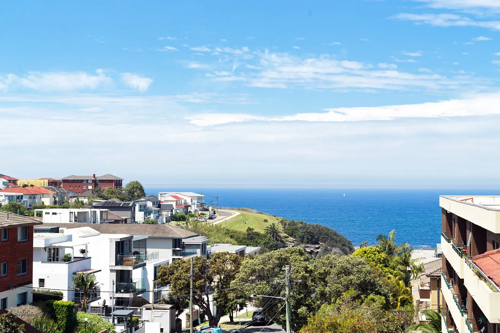 5/19 Diamond Bay Road, Vaucluse Sold by Sydney Sotheby's International Realty - image 2