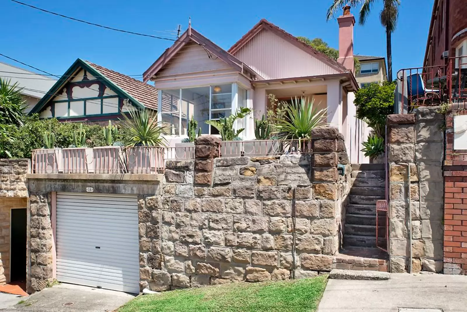 74 Dudley Street, Coogee Sold by Sydney Sotheby's International Realty - image 5