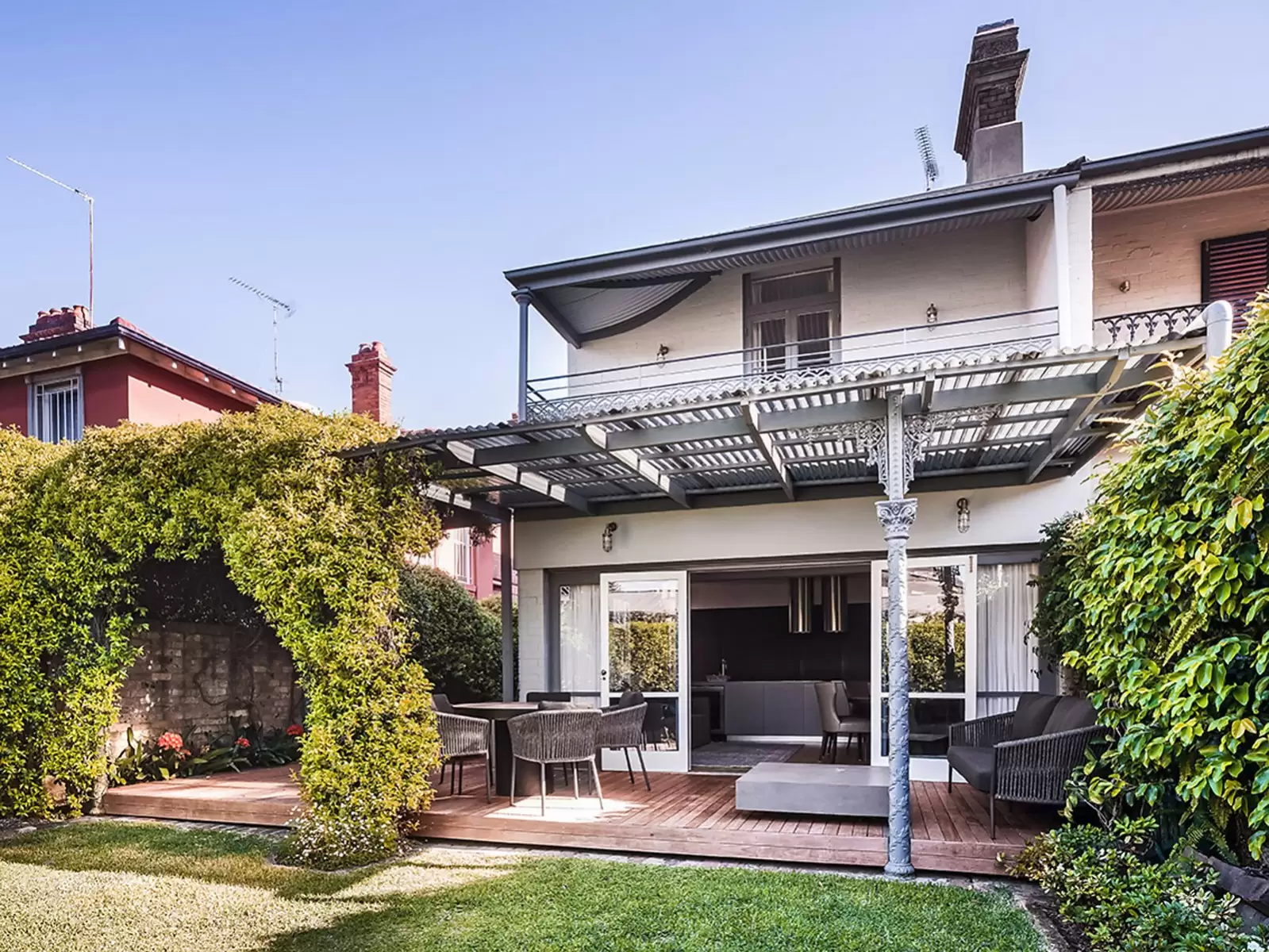 61 Cross Street, Double Bay Sold by Sydney Sotheby's International Realty - image 3