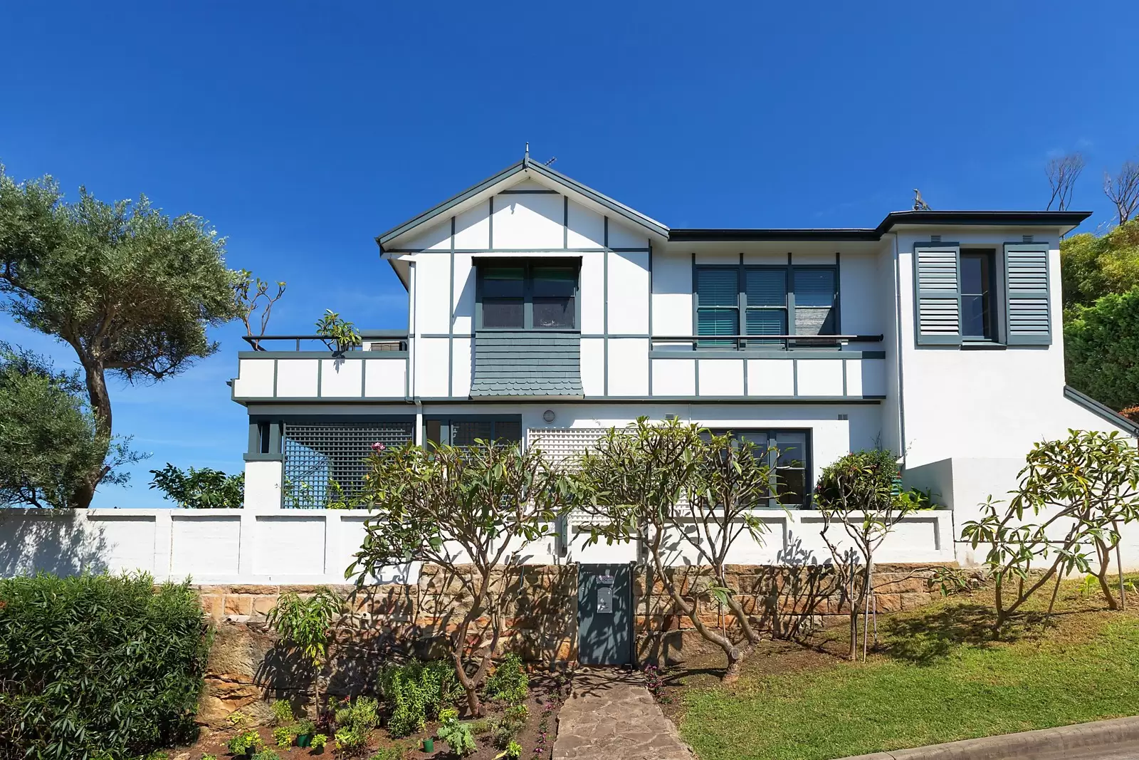 82 Beach Street, Coogee Sold by Sydney Sotheby's International Realty - image 17