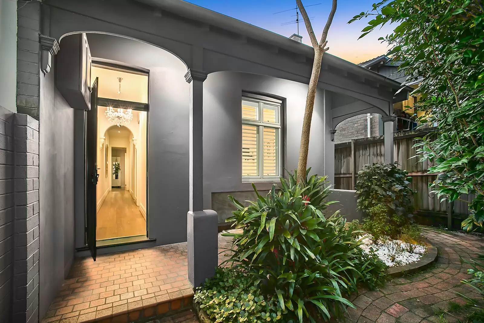 174 Carrington Road, Randwick Sold by Sydney Sotheby's International Realty - image 9