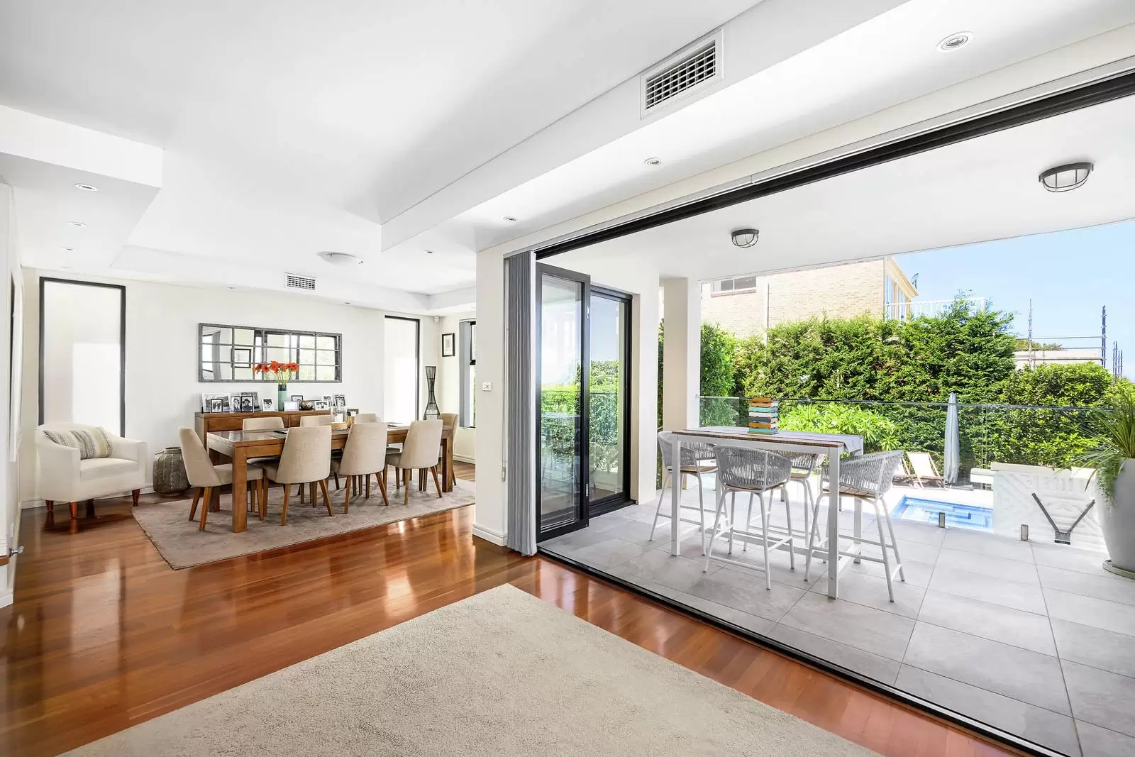 379 Malabar Road, Maroubra Sold by Sydney Sotheby's International Realty - image 3