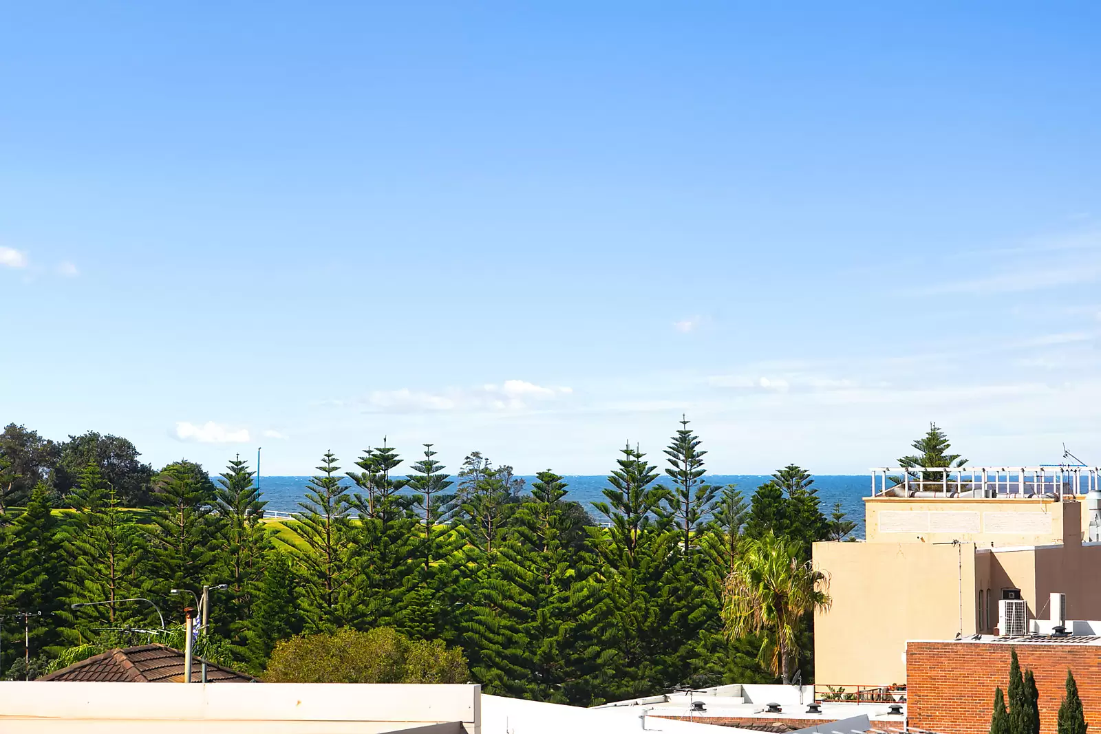 1/180-186 Coogee Bay Road, Coogee Sold by Sydney Sotheby's International Realty - image 3
