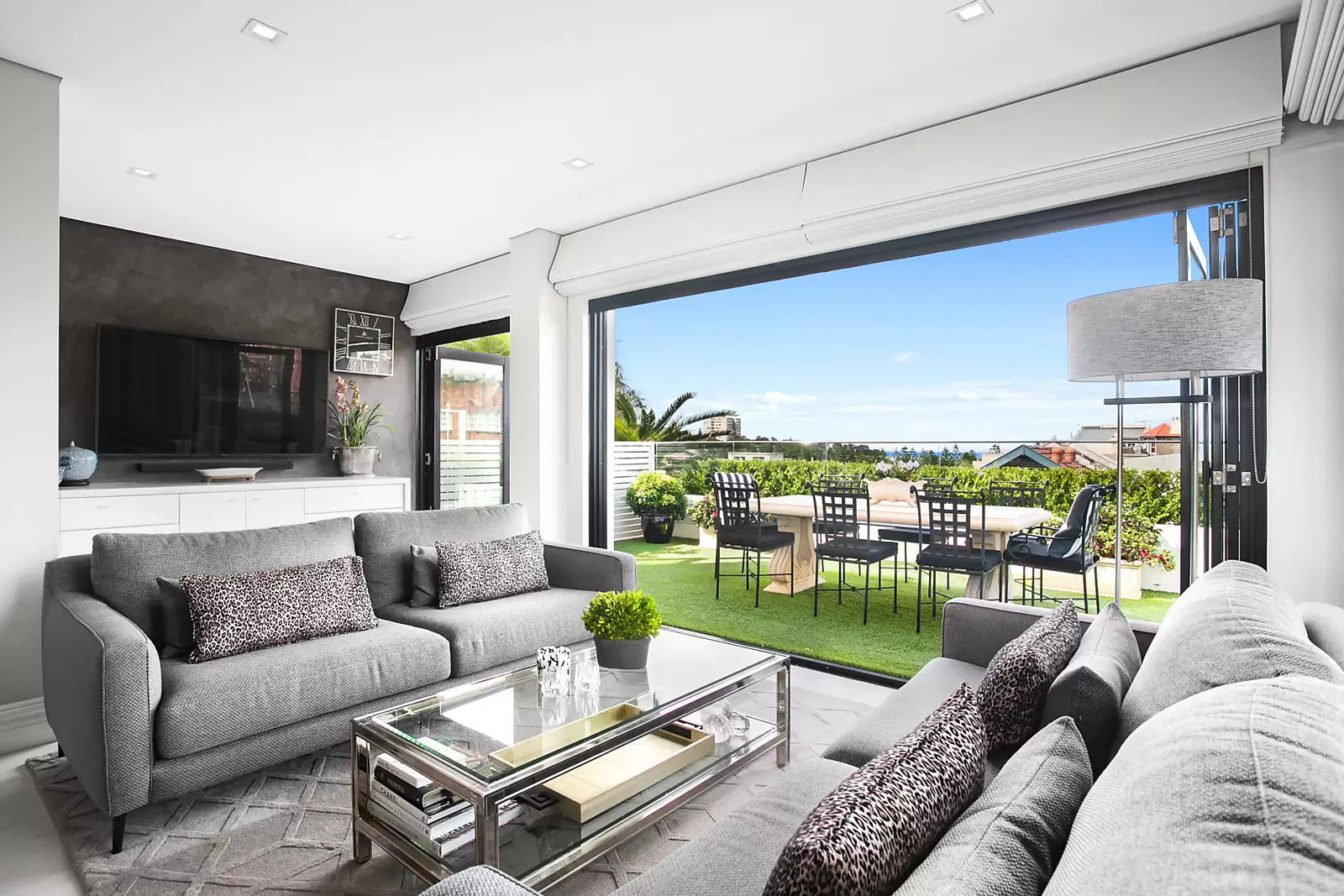 Photo #1: 1/180-186 Coogee Bay Road, Coogee - Sold by Sydney Sotheby's International Realty
