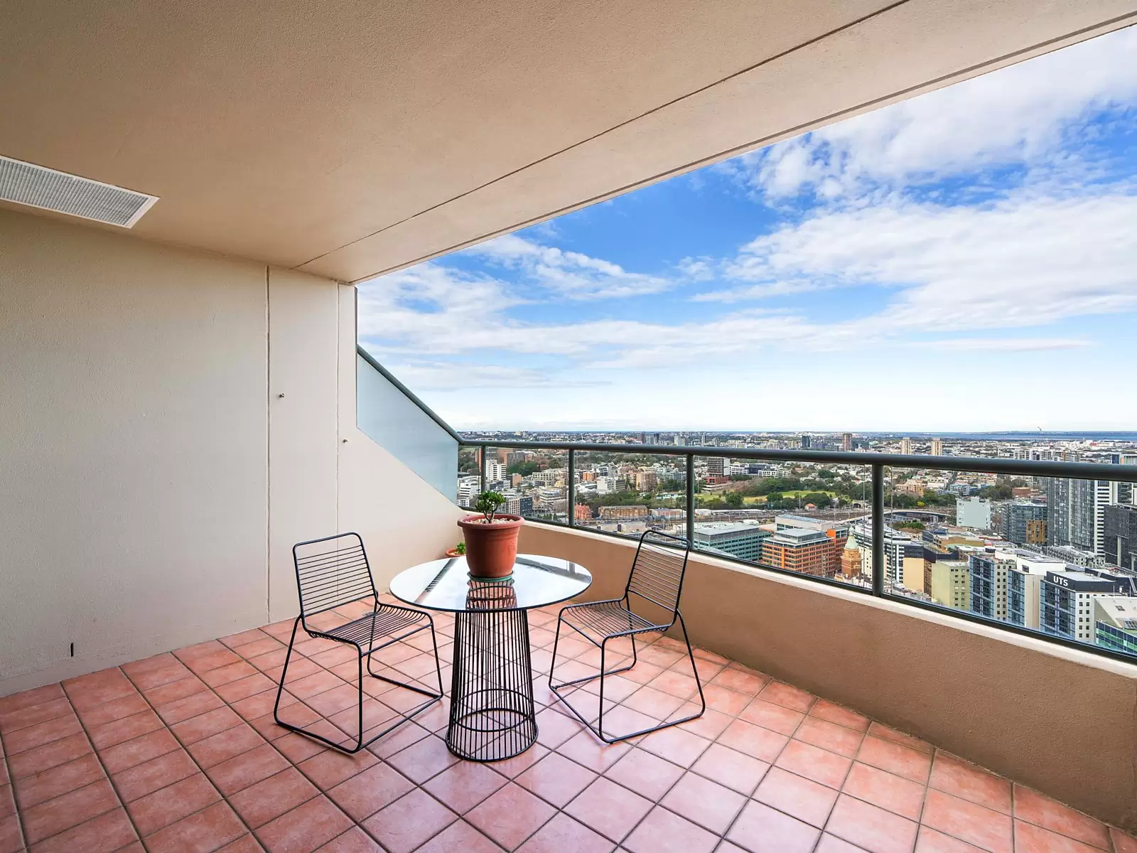 PH3/2 Quay Street, Haymarket Sold by Sydney Sotheby's International Realty - image 19