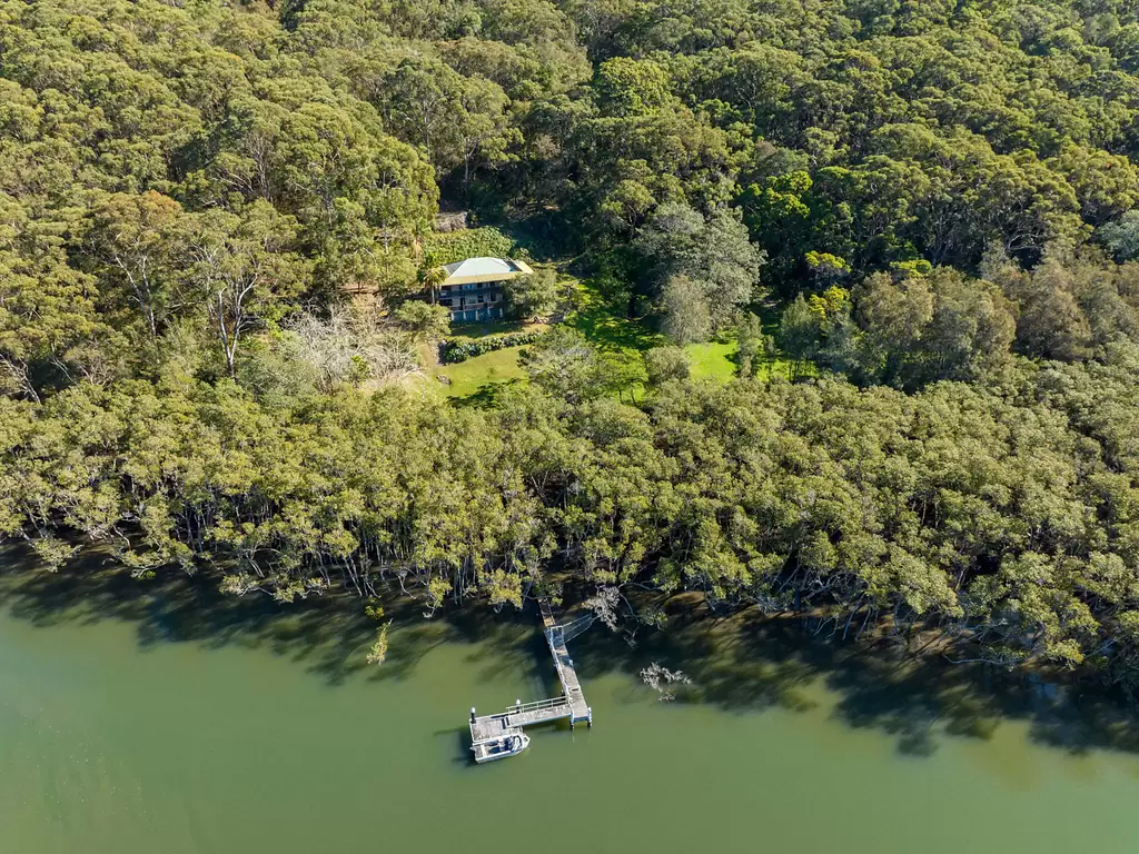 2 Gentlemans Halt Via Berowra Waters, Canoelands For Sale by Sydney Sotheby's International Realty