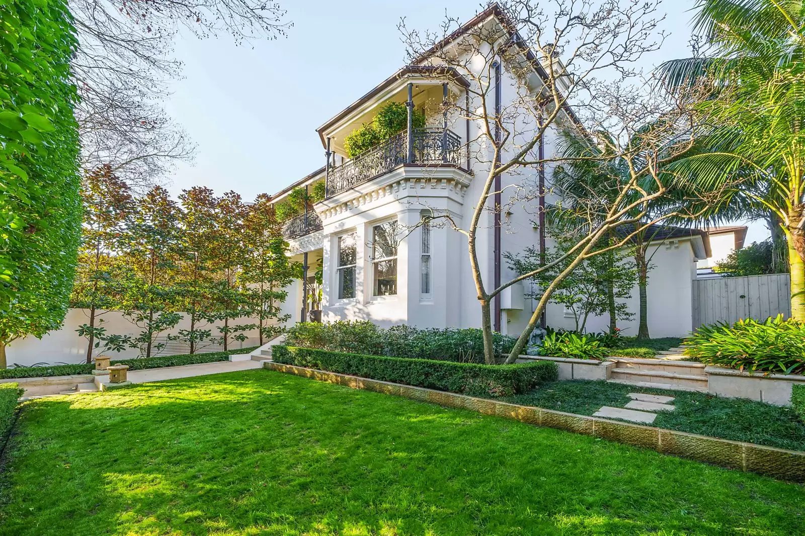 81 Ocean Street, Woollahra Sold by Sydney Sotheby's International Realty - image 3