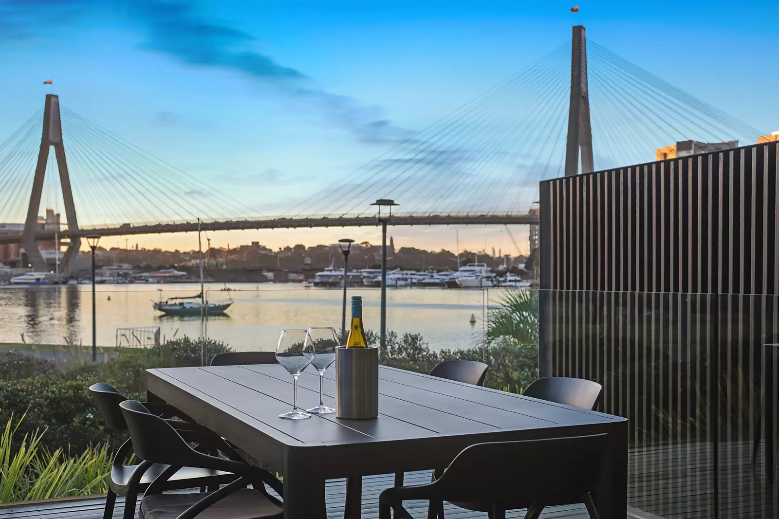 117 Ferry Road, Glebe Sold by Sydney Sotheby's International Realty - image 3