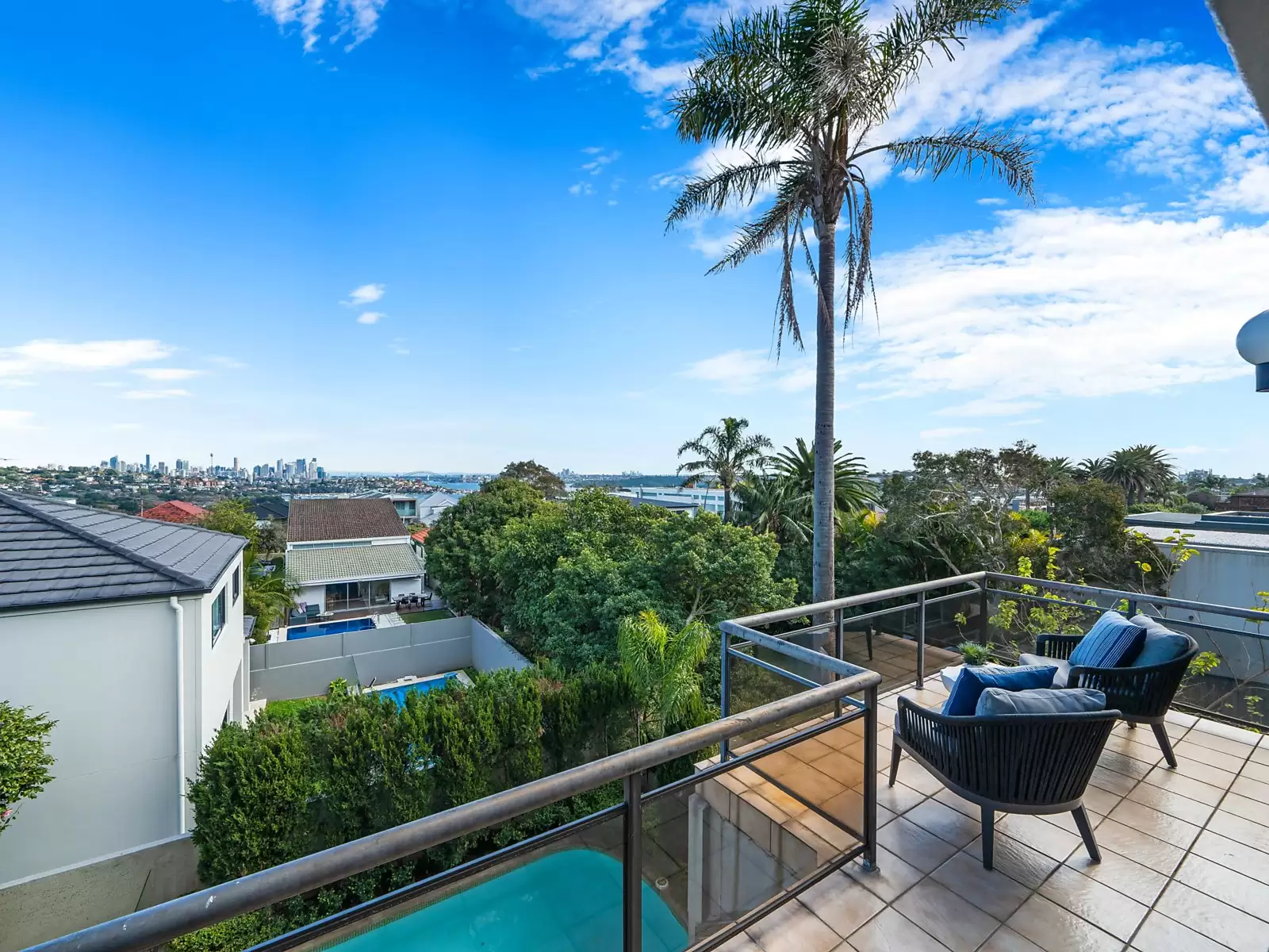 196 Military Road, Dover Heights Sold by Sydney Sotheby's International Realty - image 1