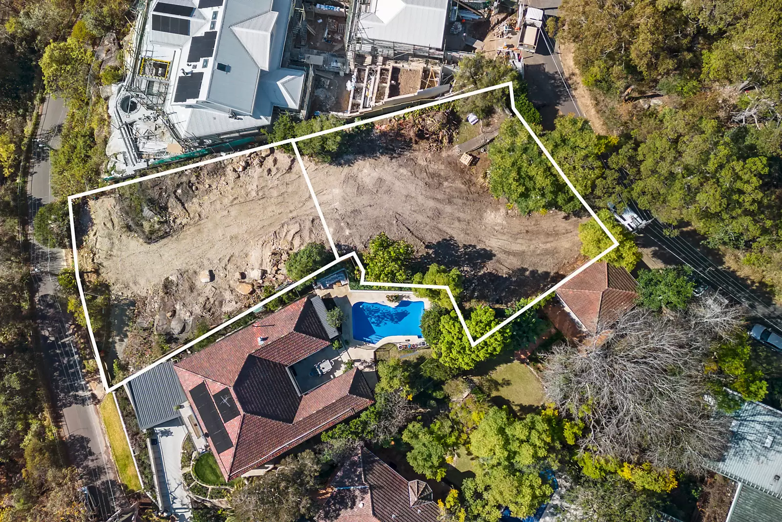 8 Byora Crescent & 8 Minnamurra Road, Northbridge Sold by Sydney Sotheby's International Realty - image 2