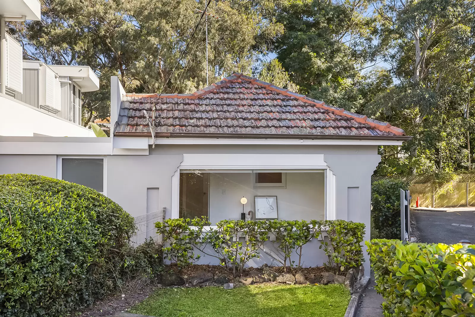 4 Bay Street, Coogee Sold by Sydney Sotheby's International Realty - image 3