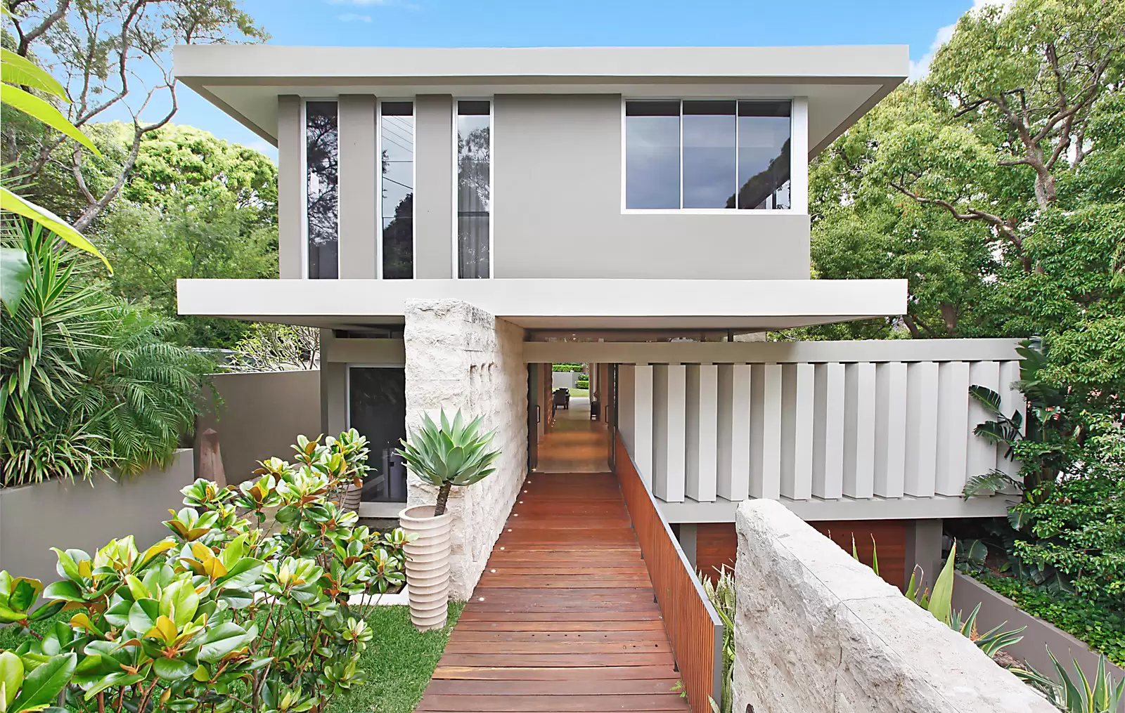 Photo #2: 20 Fitzwilliam Road, Vaucluse - Sold by Sydney Sotheby's International Realty