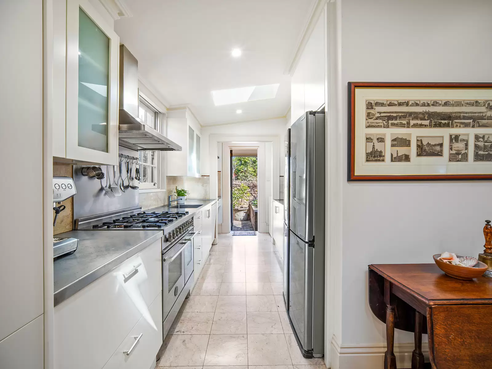 11 Hipwood Street, North Sydney For Sale by Sydney Sotheby's International Realty - image 9