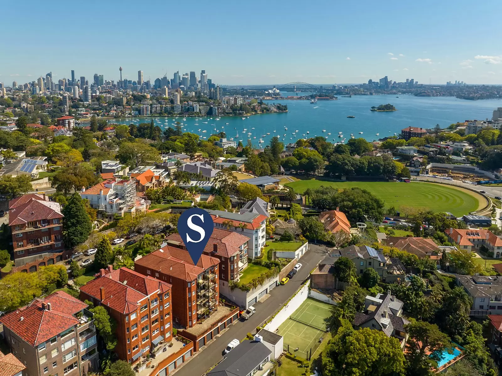 4/4 Aston Gardens, Bellevue Hill Auction by Sydney Sotheby's International Realty - image 1