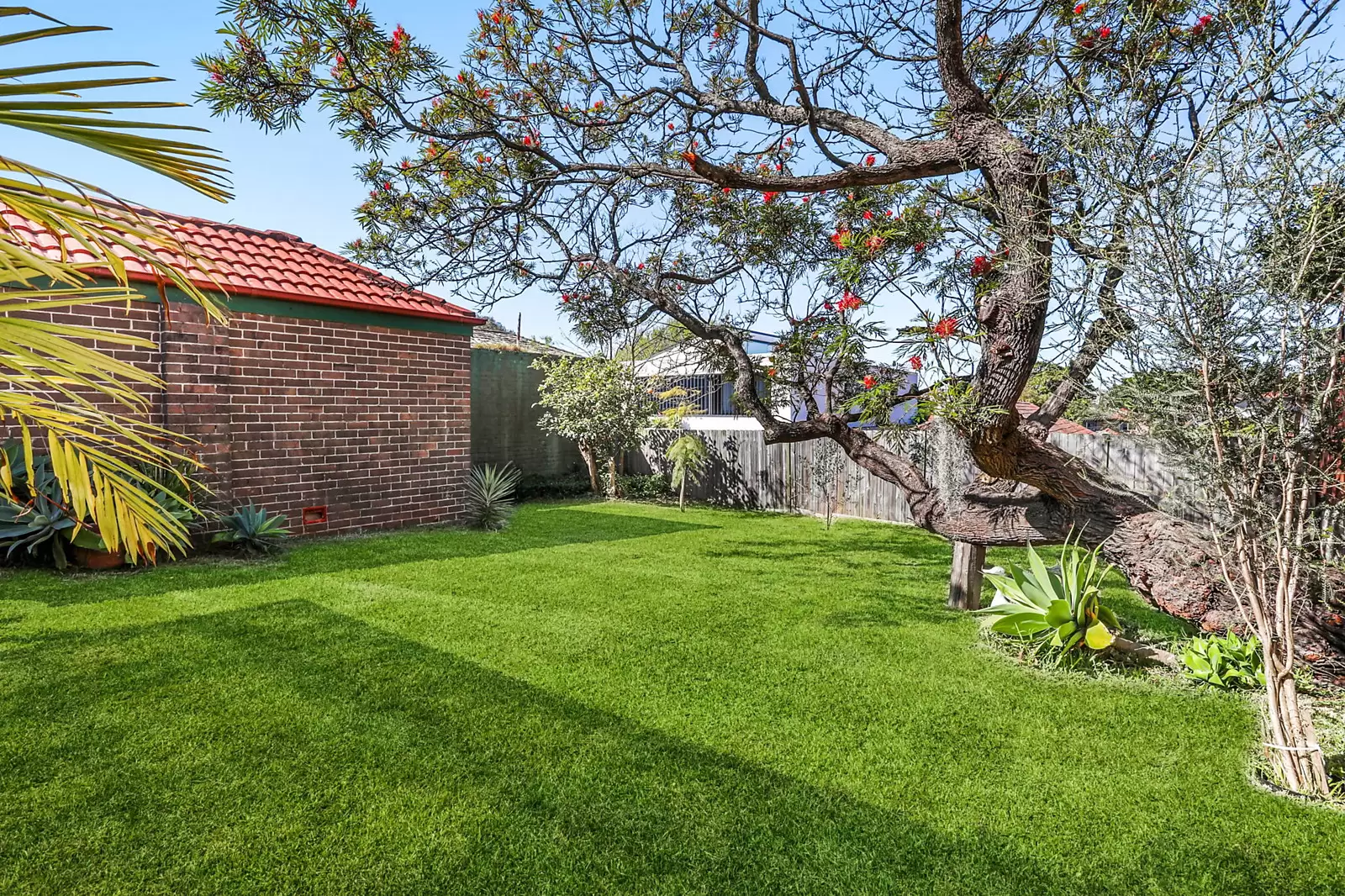 Photo #5: 61 Tunstall Avenue, Kingsford - Auction by Sydney Sotheby's International Realty