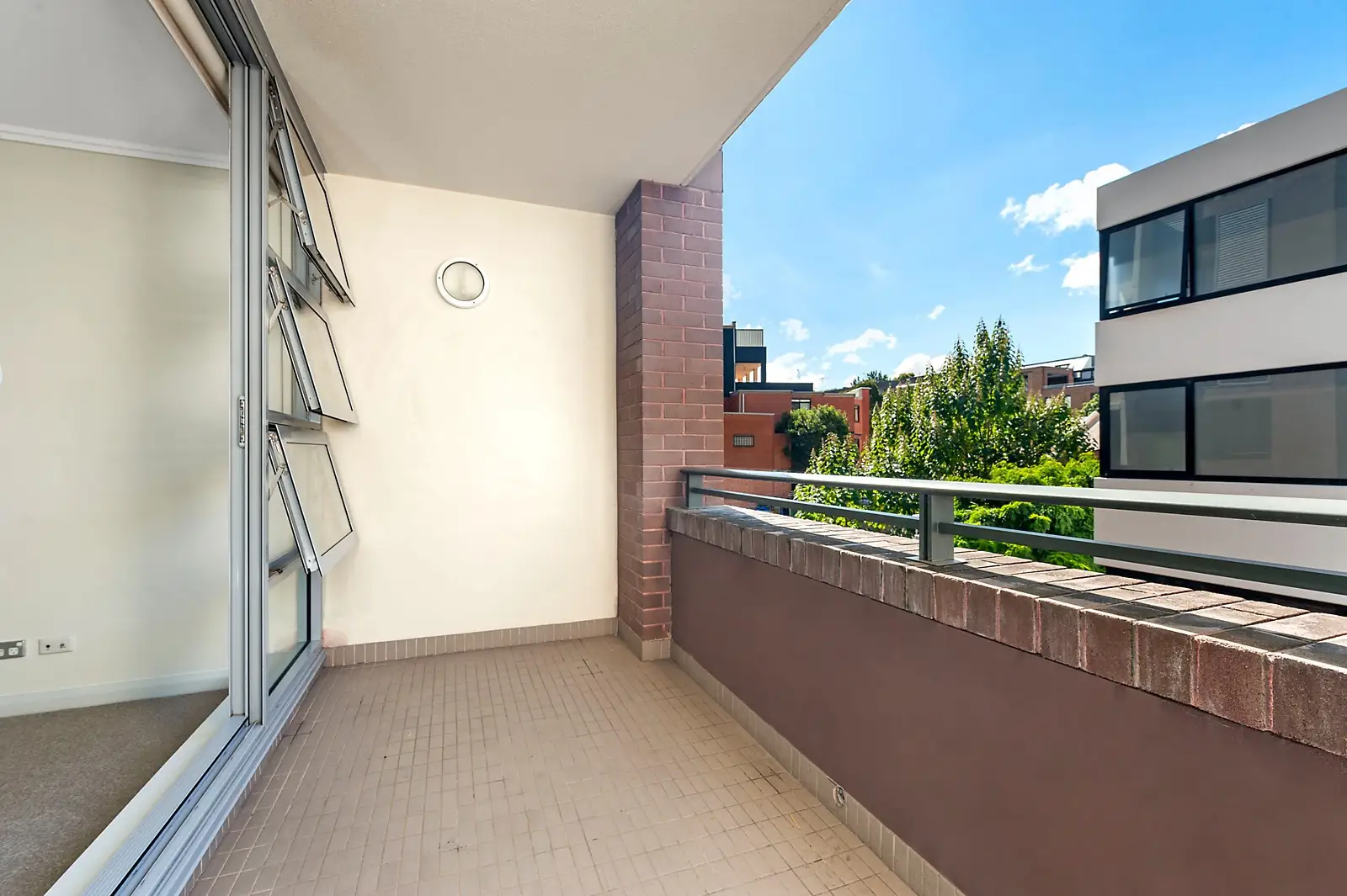 204/16-20 Smail Street, Ultimo Sold by Sydney Sotheby's International Realty - image 2
