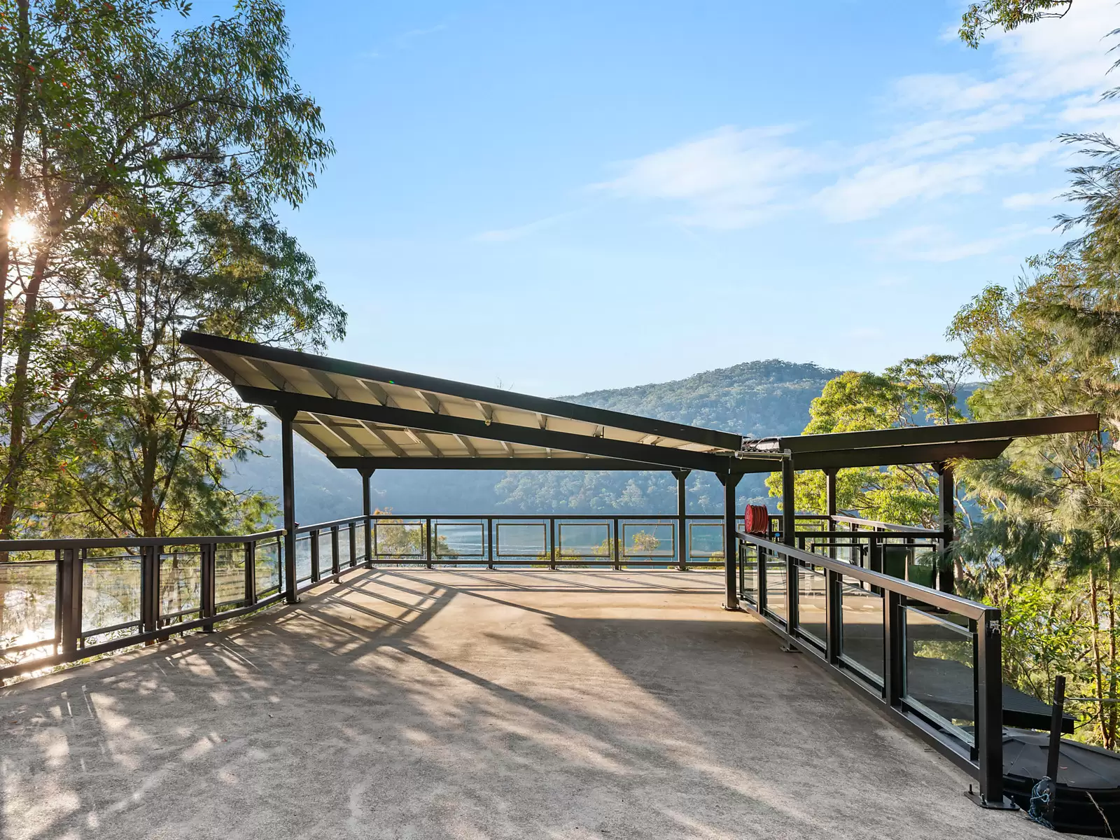 22 Cowan Drive, Cottage Point Sold by Sydney Sotheby's International Realty - image 18