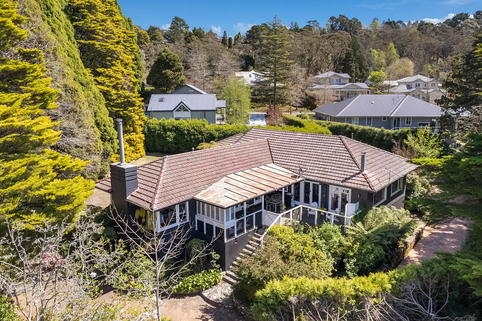 116 Craigend Street, Leura For Sale by Sydney Sotheby's International Realty - image 3