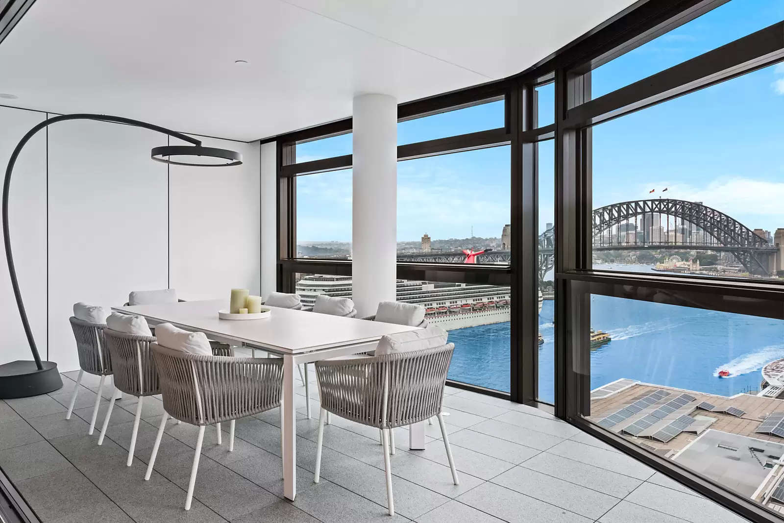 1801/71 Macquarie Street, Sydney Sold by Sydney Sotheby's International Realty - image 4