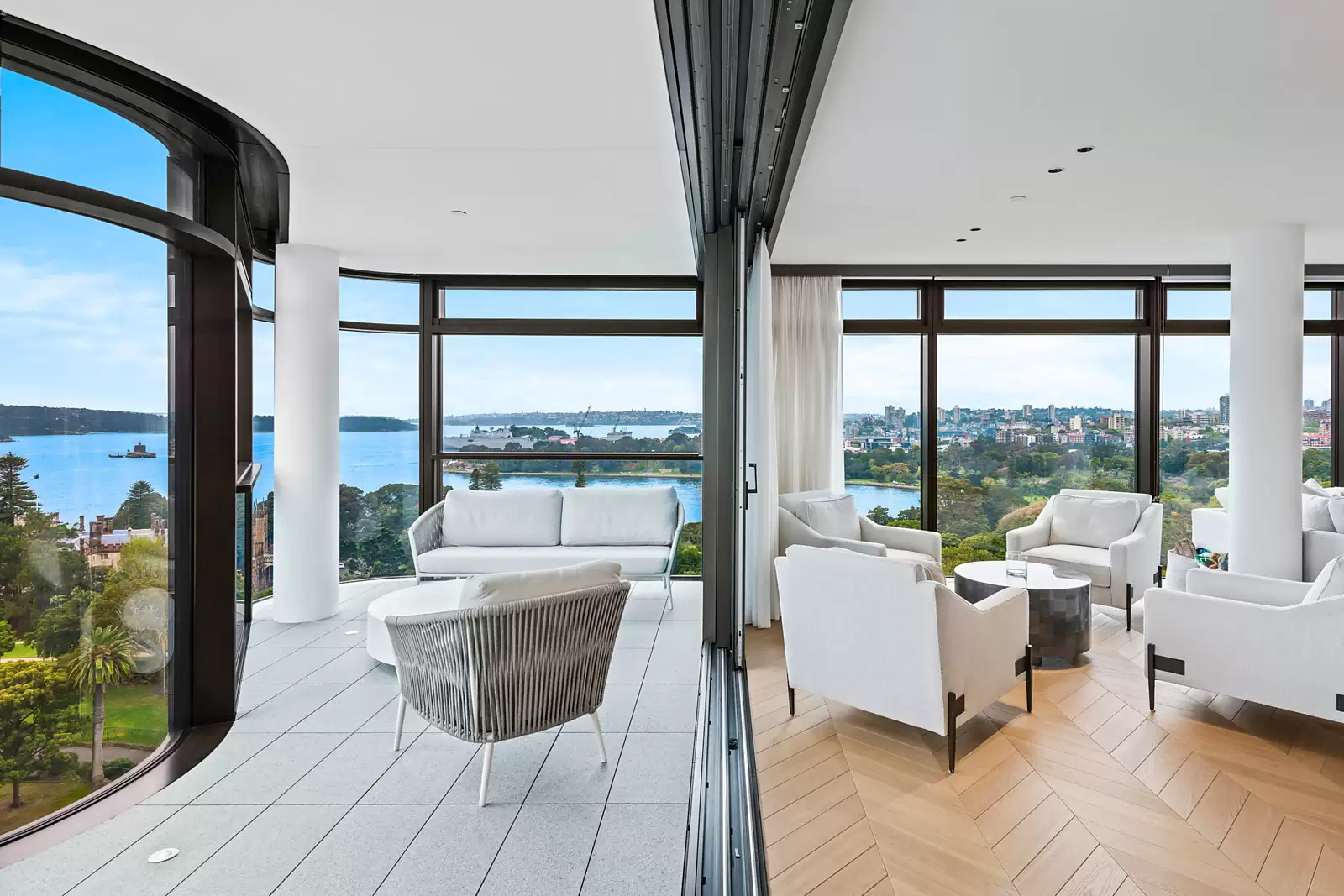 1801/71 Macquarie Street, Sydney Sold by Sydney Sotheby's International Realty - image 7