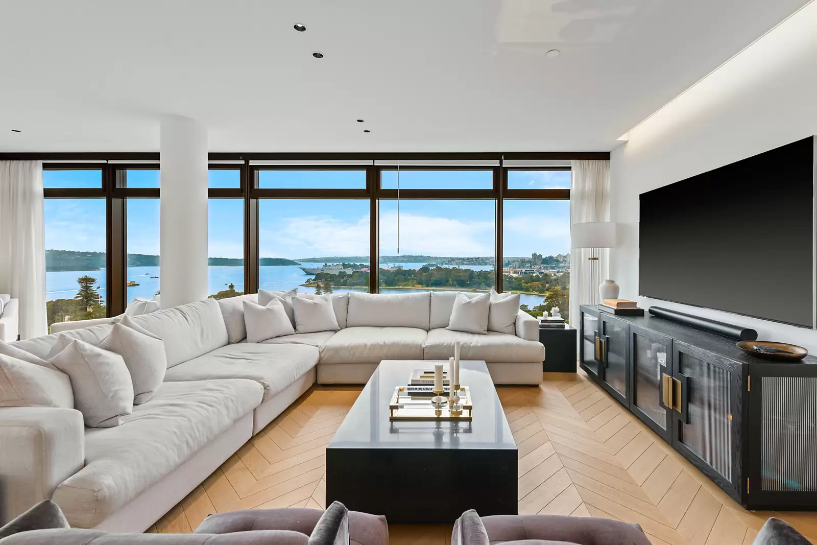 1801/71 Macquarie Street, Sydney Sold by Sydney Sotheby's International Realty - image 11