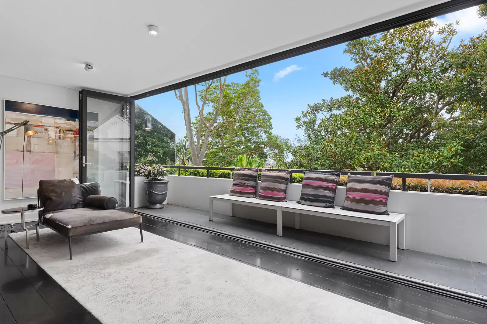 Photo #8: 19/339-341 Edgecliff Road, Edgecliff - Sold by Sydney Sotheby's International Realty